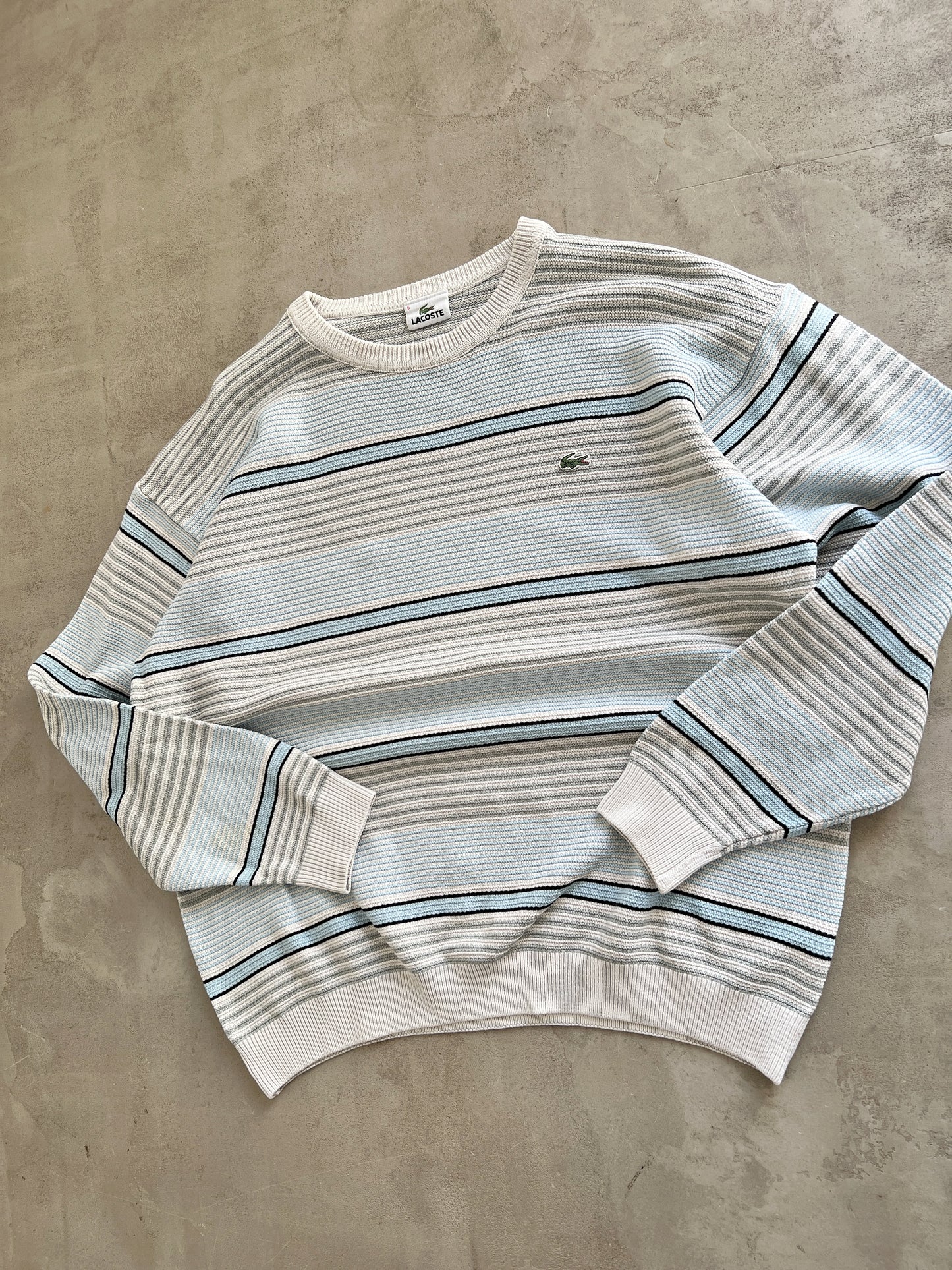 WHITE/BABY BLUE LACOSTE KNIT SWEATER - 2000S - L/M