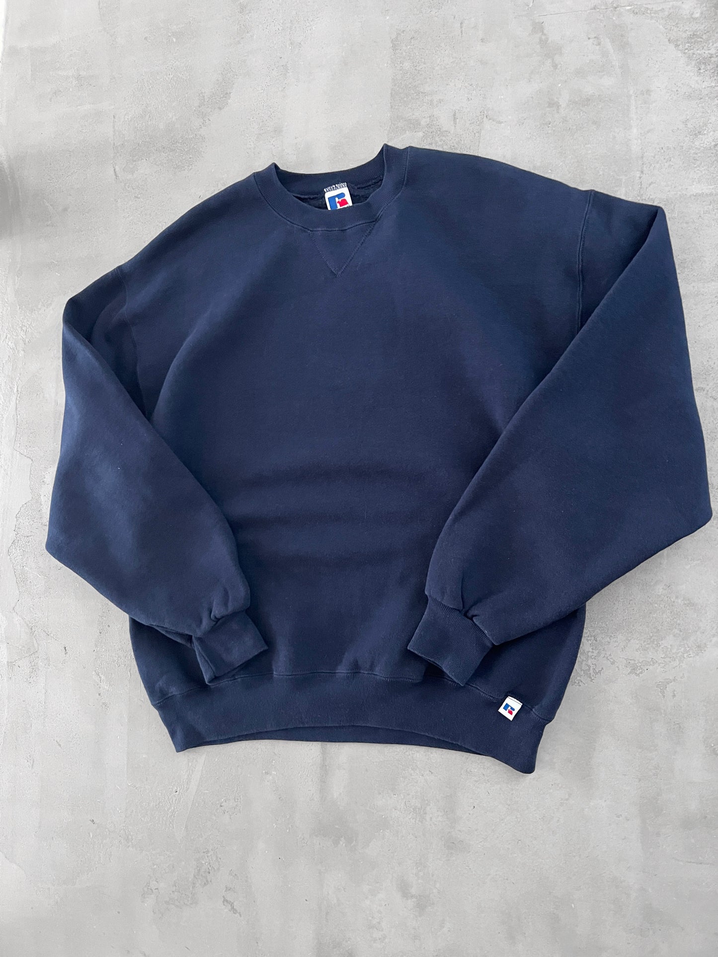 NAVY RUSSELL SWEATER - 1990S - L