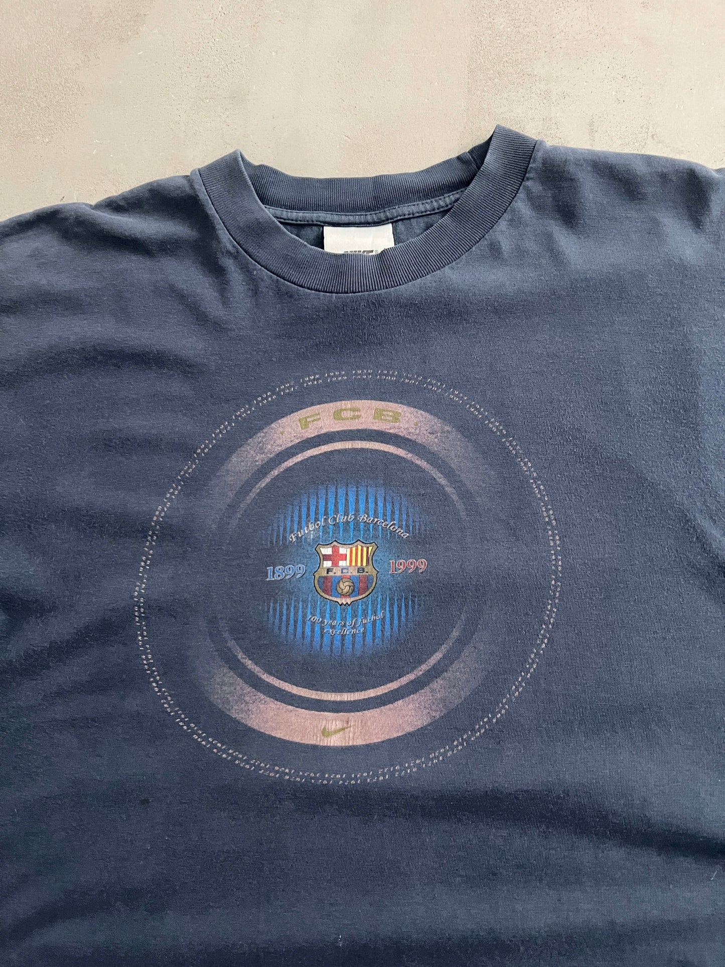 NAVY FC BARCELONA NIKE TEE - 2000S - L