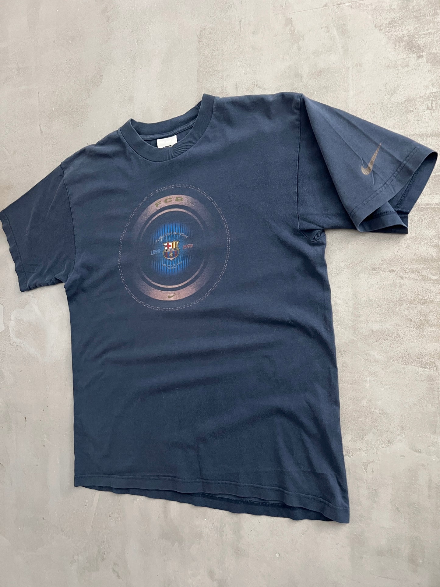 NAVY FC BARCELONA NIKE TEE - 2000S - L