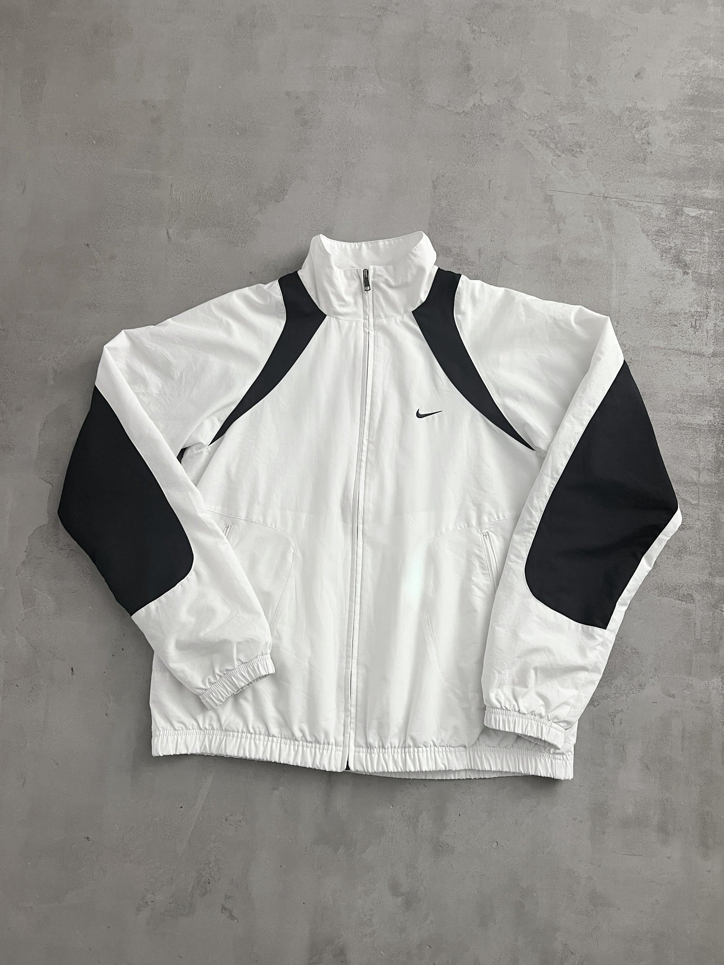 WHITE NIKE TRACK JACKET - 2000S - M
