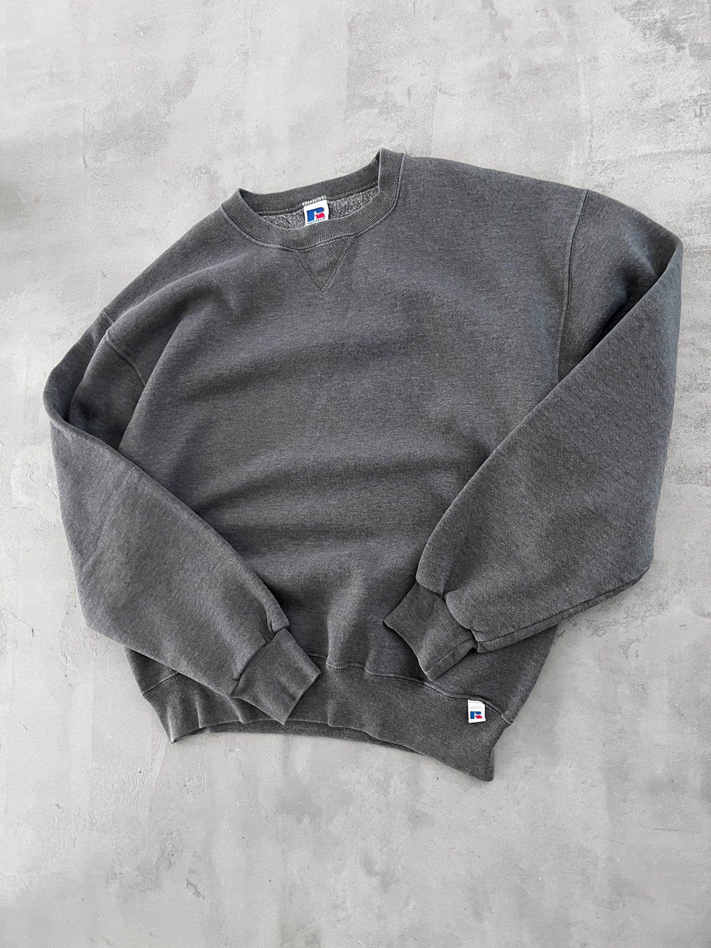 GREY RUSSELL SWEATER - 1990S - L/M