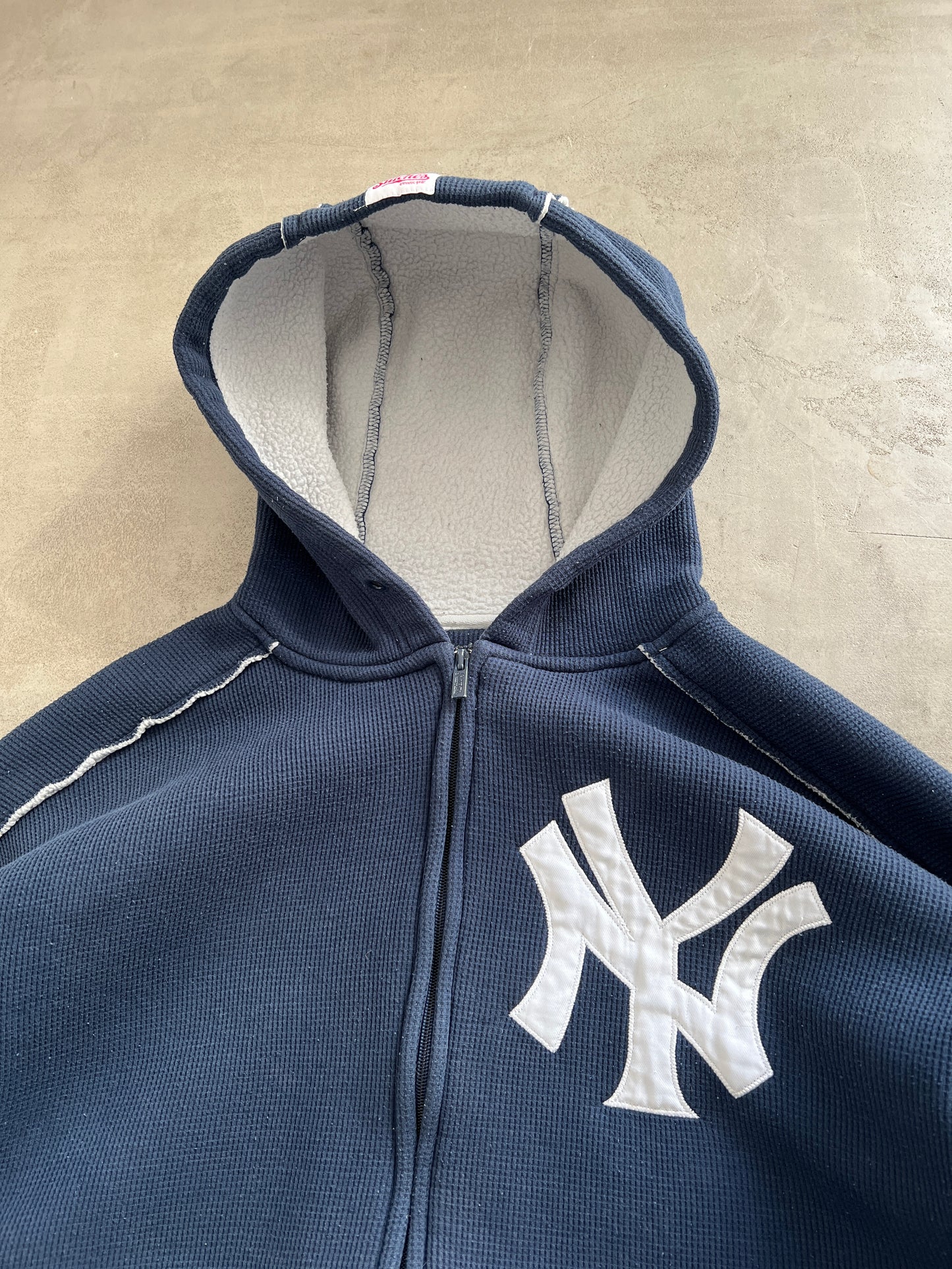 NAVY YANKEES ZIP UP HOODIE - 1990S - L
