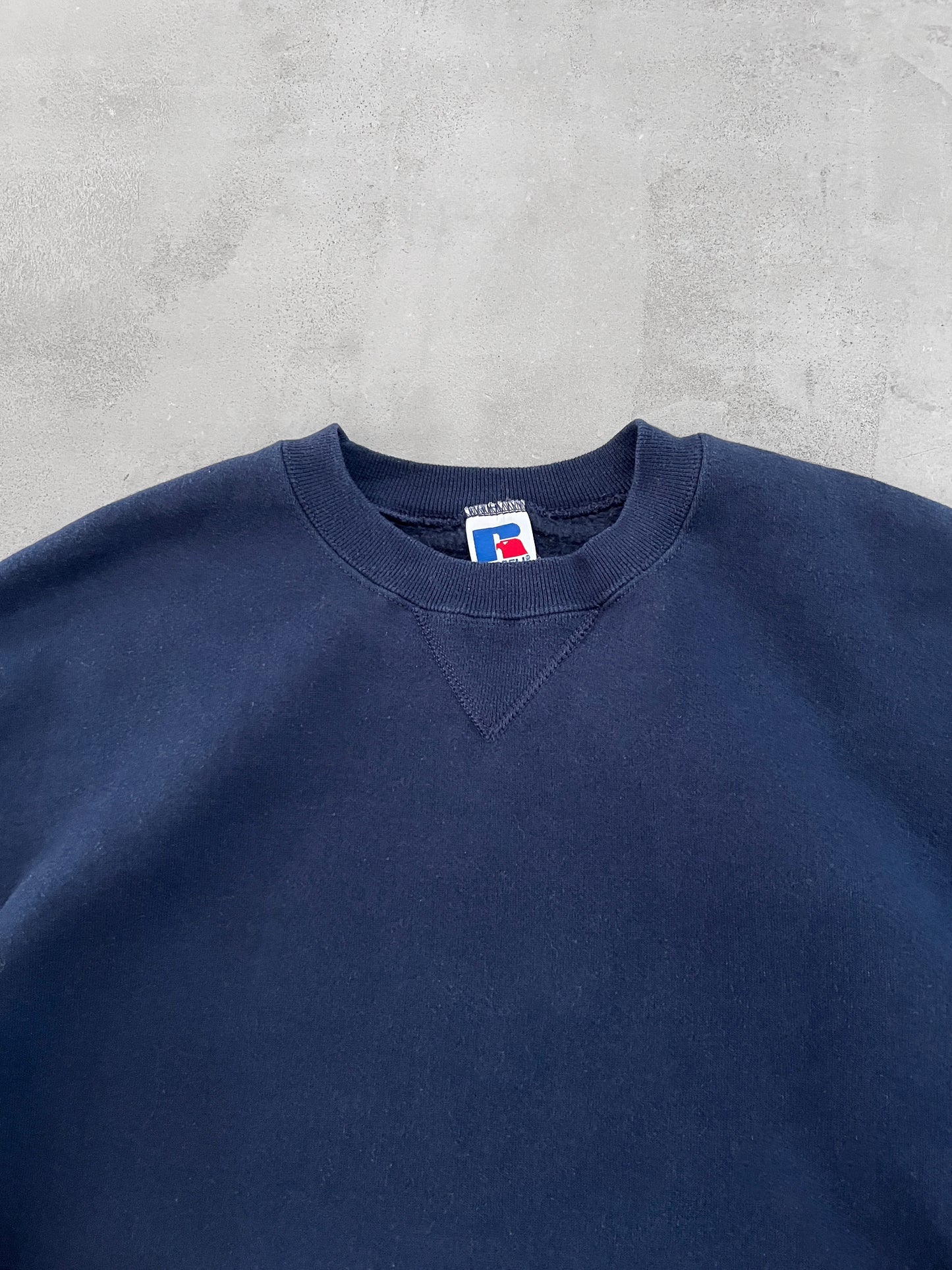 NAVY RUSSELL SWEATER - 1990S - L