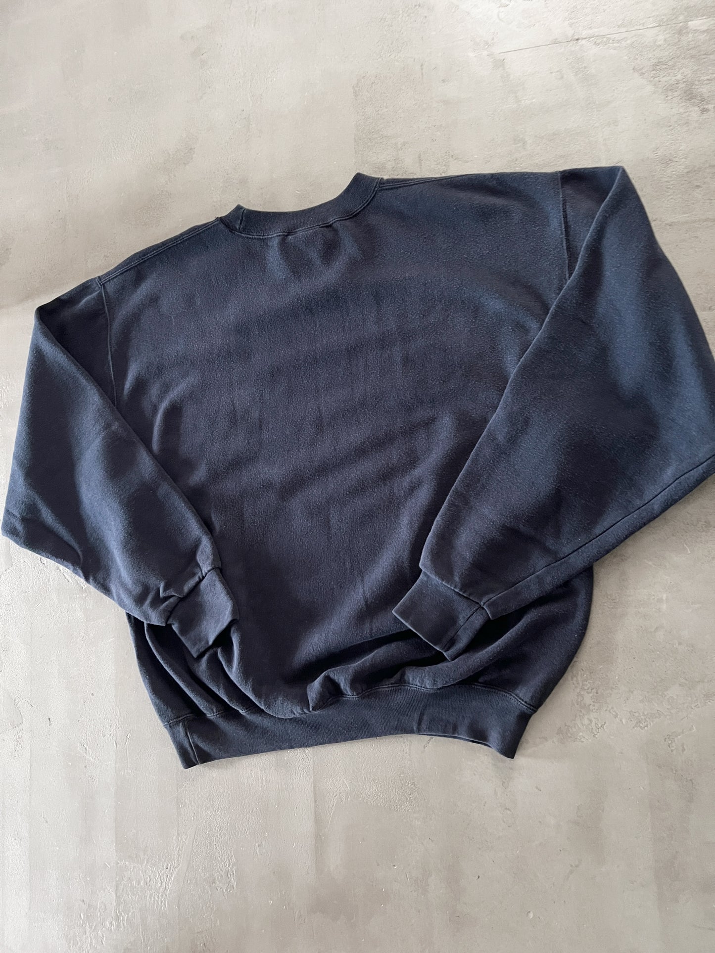 NAVY ROLLS ROYCE SWEATER - 1990S - M