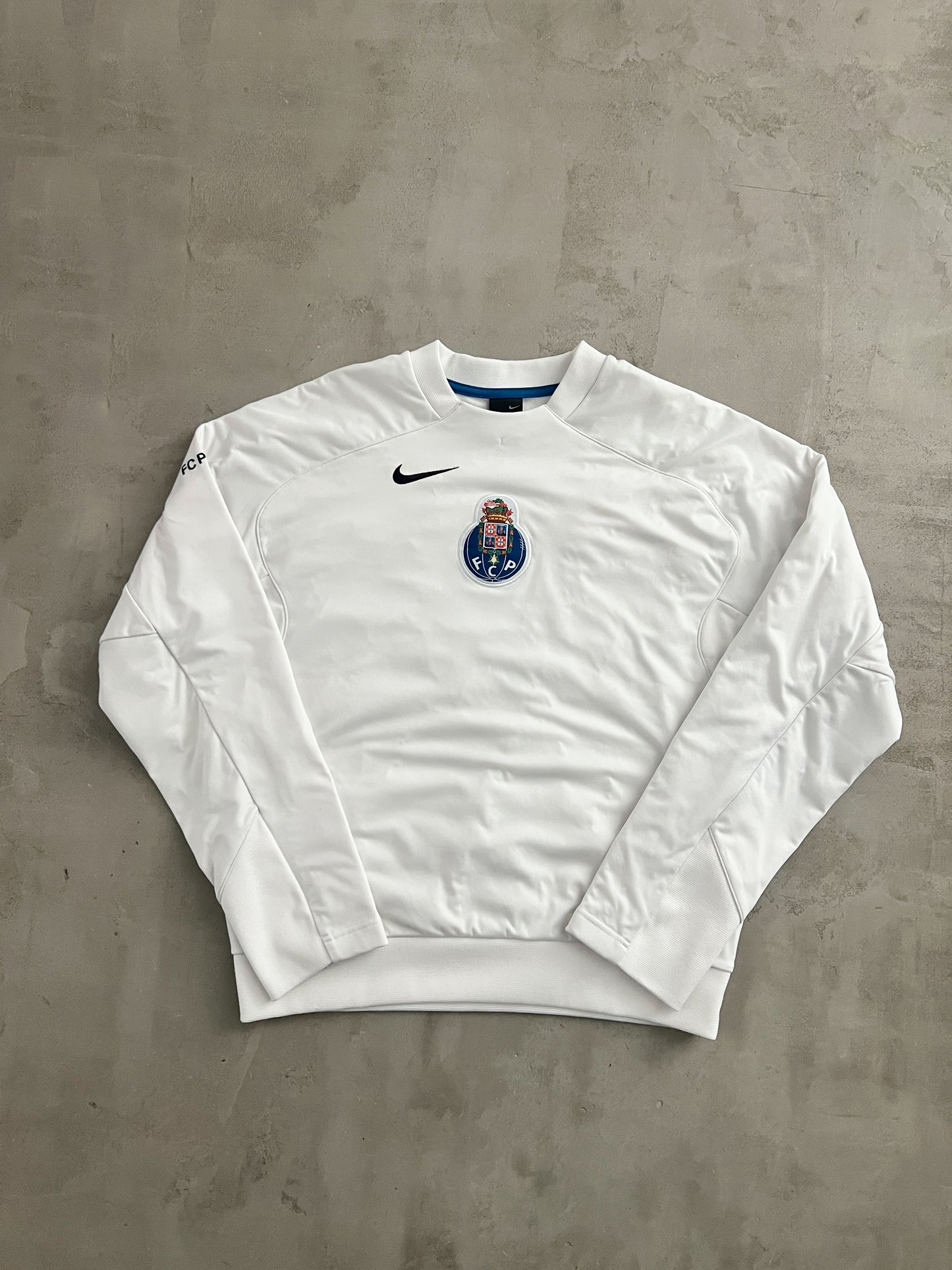 WHITE FC PORTO NIKE SWEATER - 2000S - S
