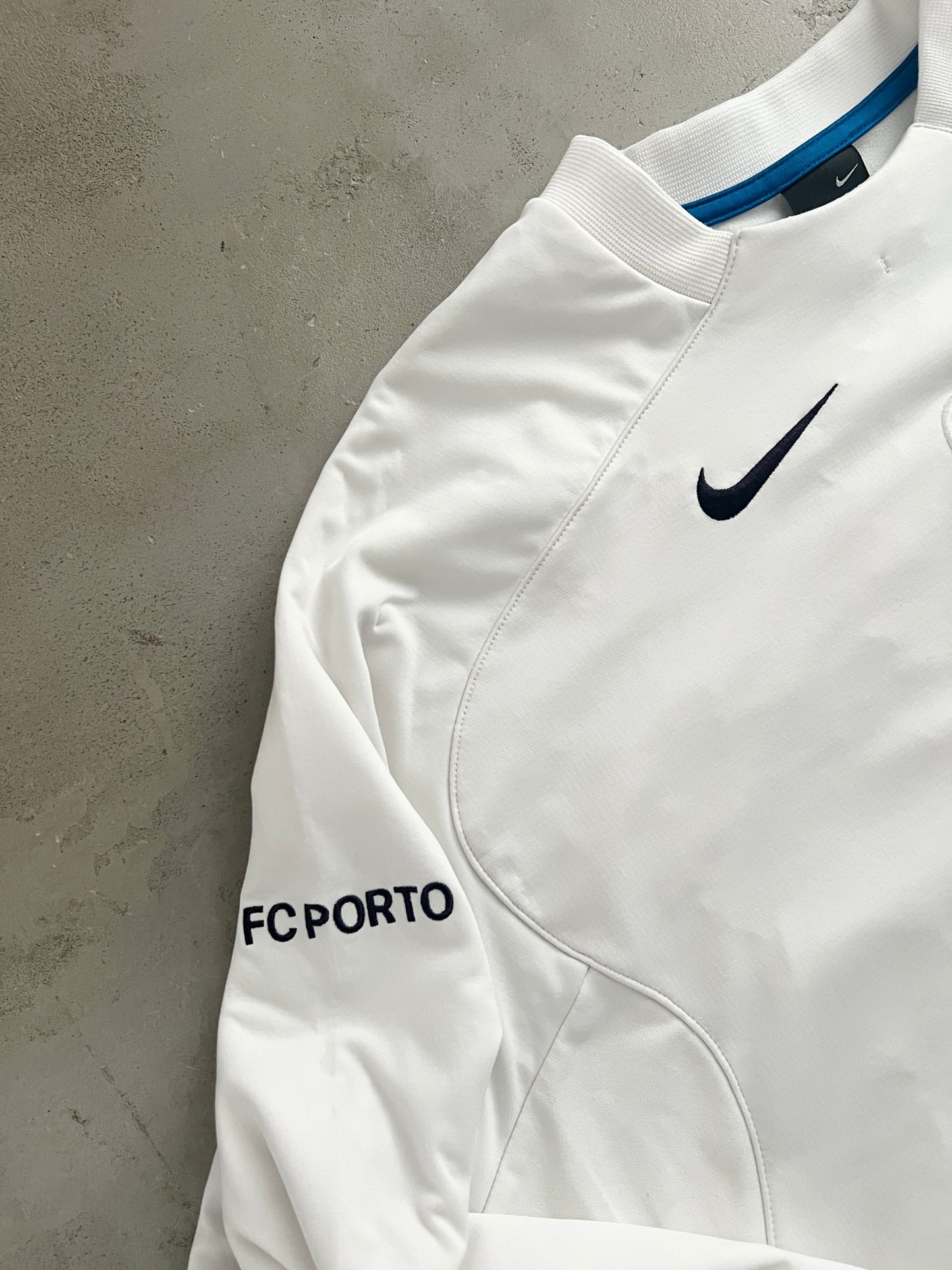 WHITE FC PORTO NIKE SWEATER - 2000S - S