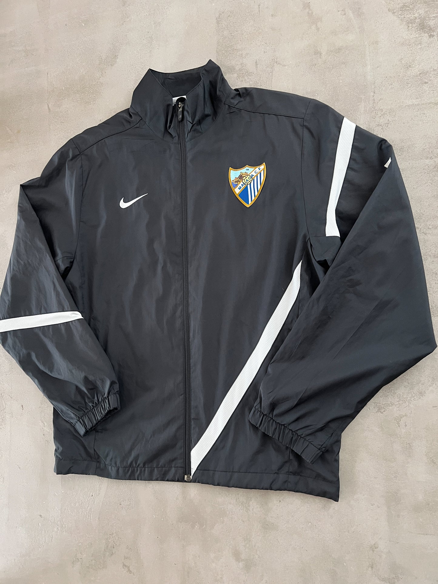BLACK MALAGA NIKE JACKET - 2000S - M/L