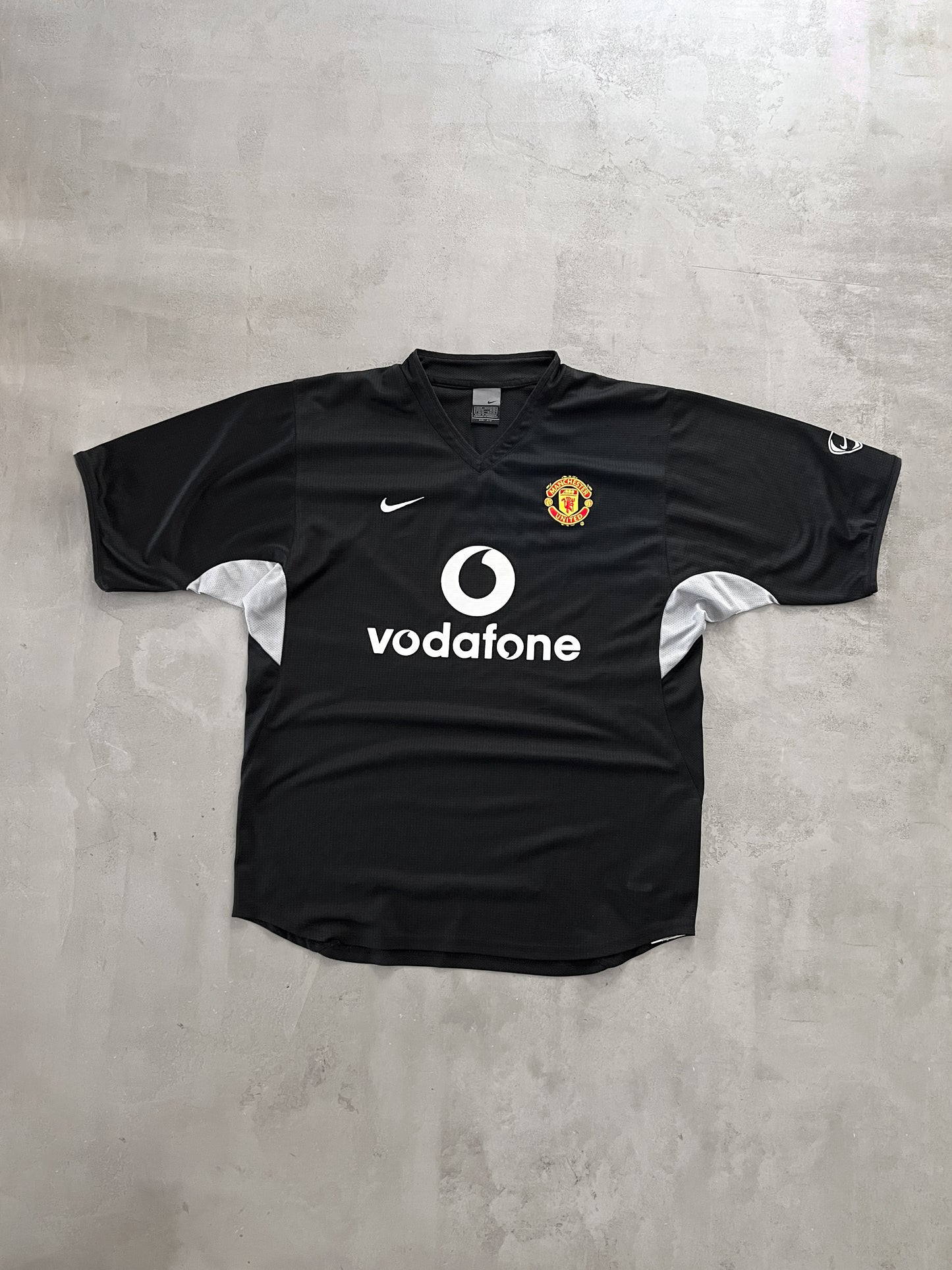 BLACK MANCHESTER UNITED NIKE JERSEY - 2003/04 - L/XL