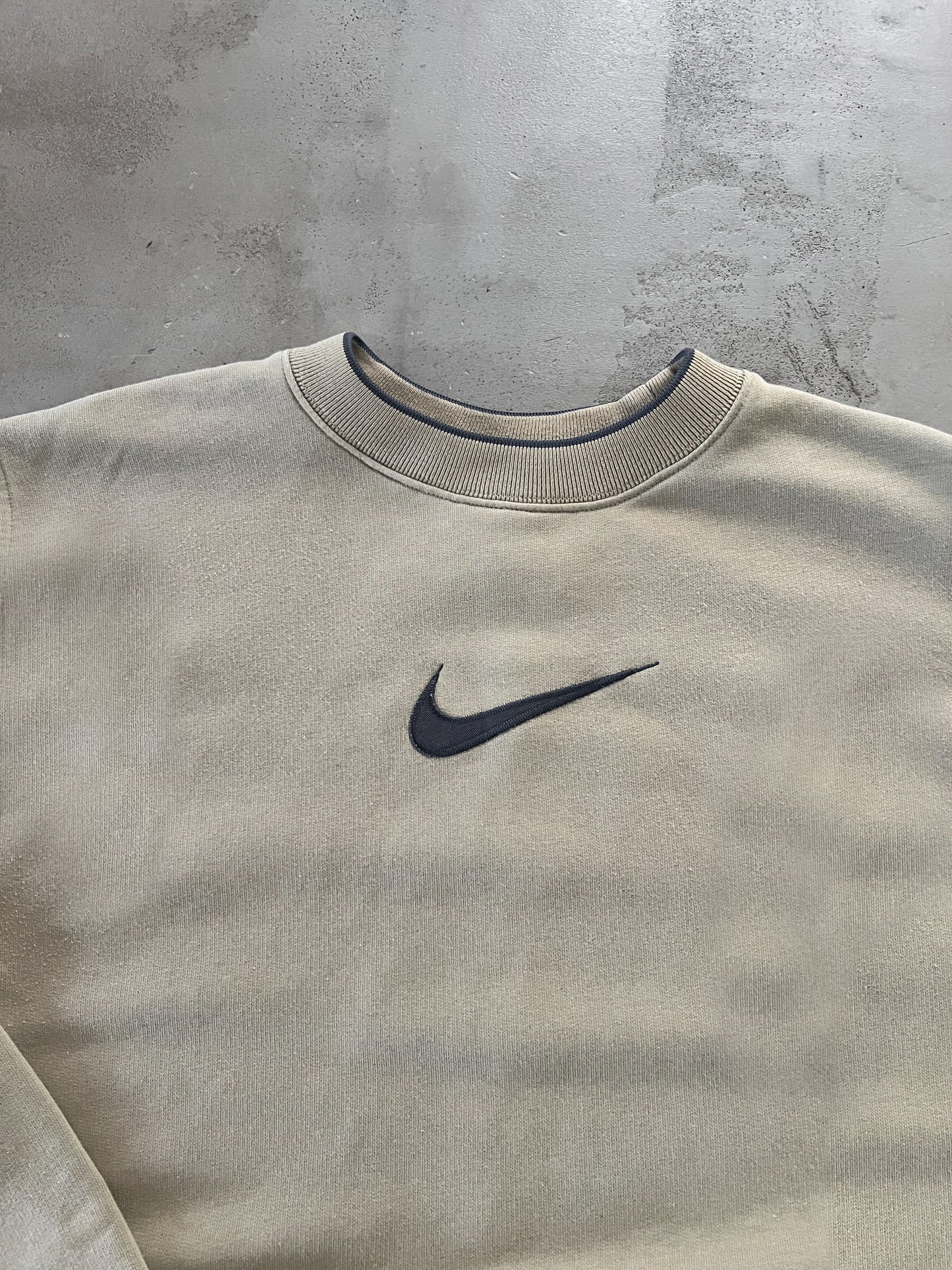 BEIGE NIKE SWEATER - 2000S - M/S