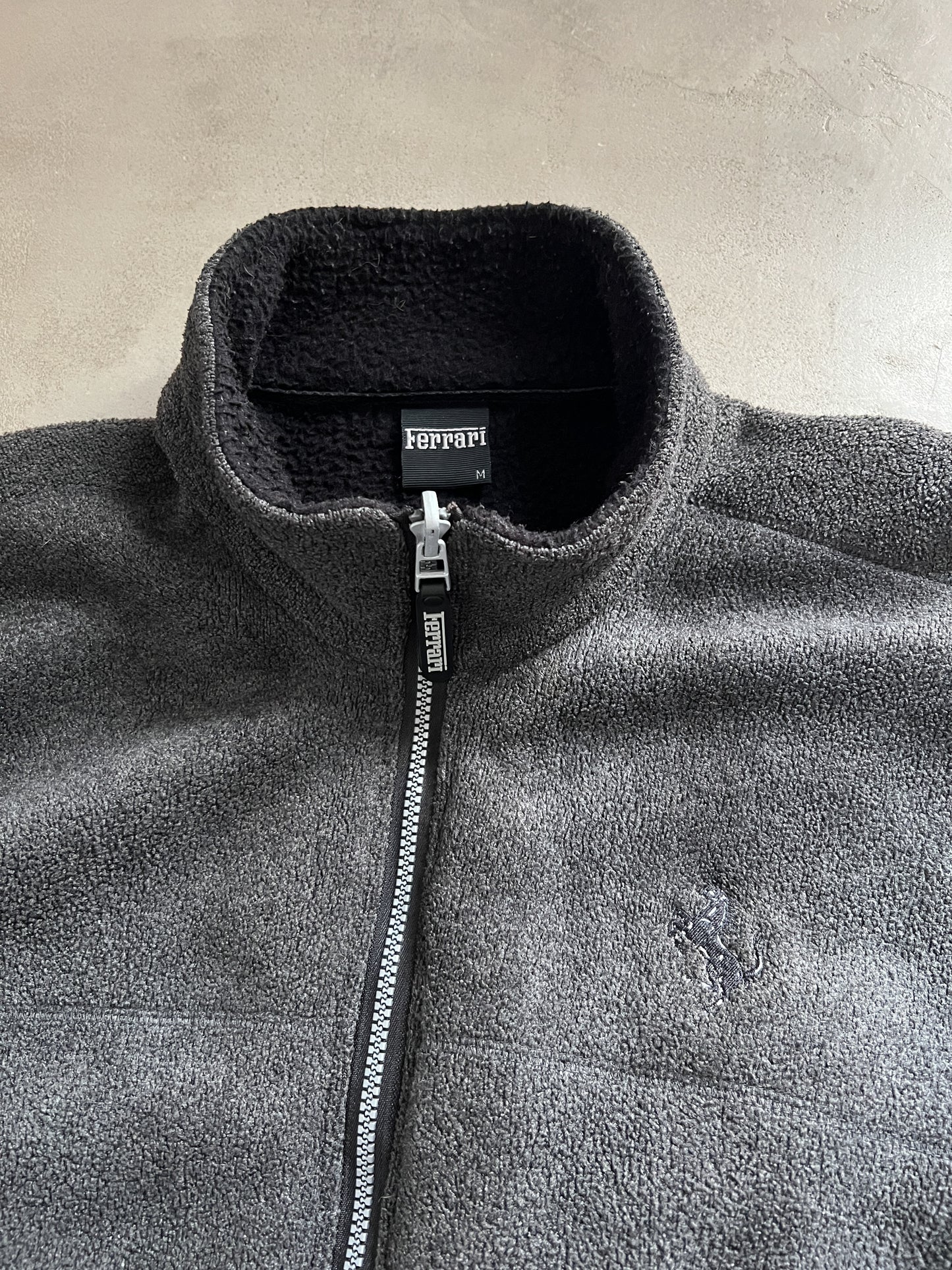 GREY FERRARI FLEECE JACKET - 1990S - L/XL