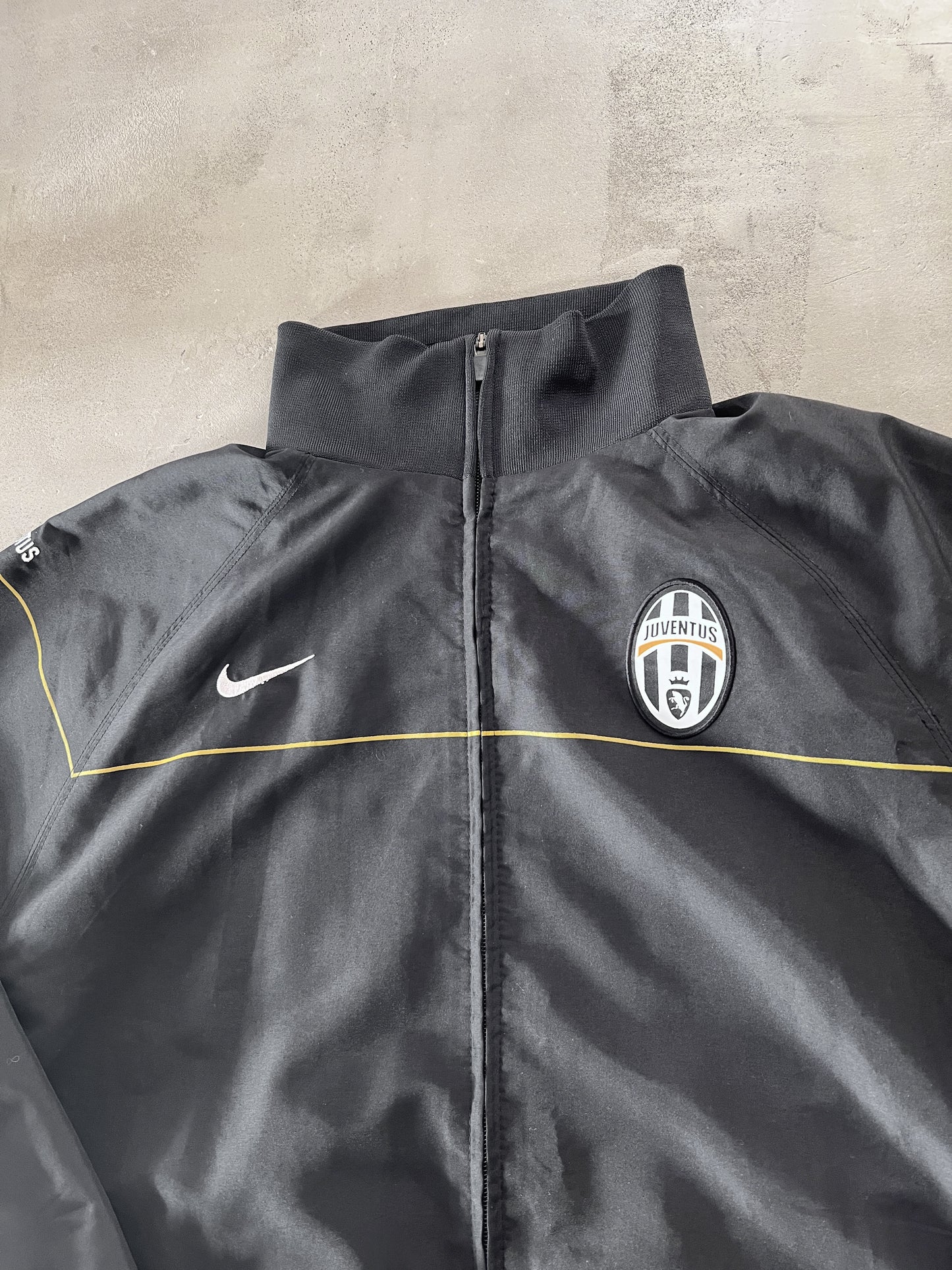 BLACK JUVENTUS NIKE JACKET - 2000S - XL