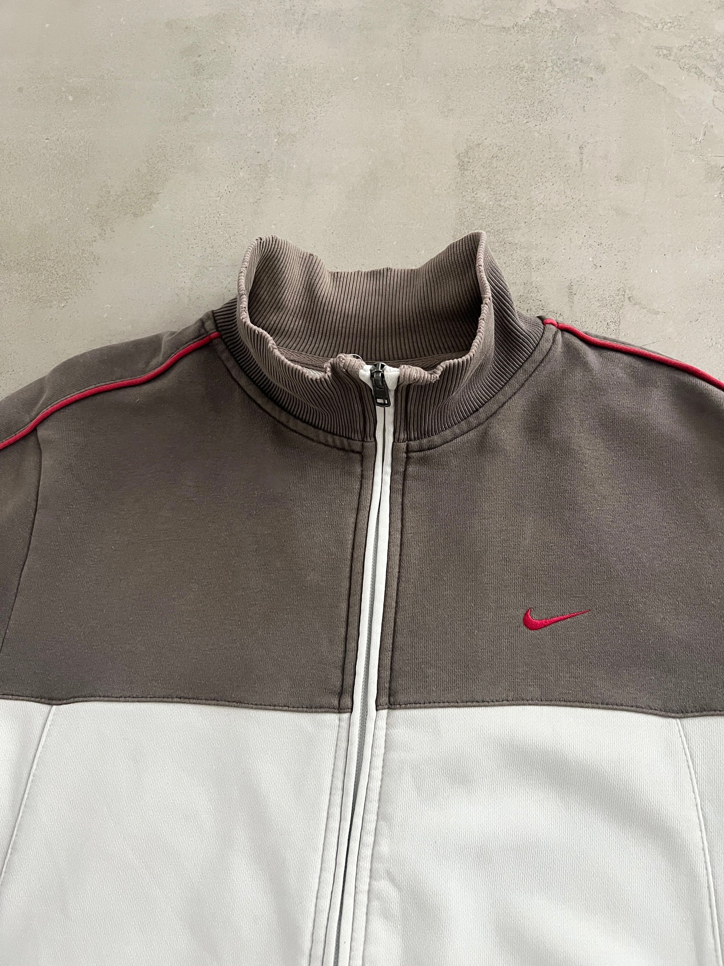 MOCHA NIKE TRACK JACKET - 2000S - L