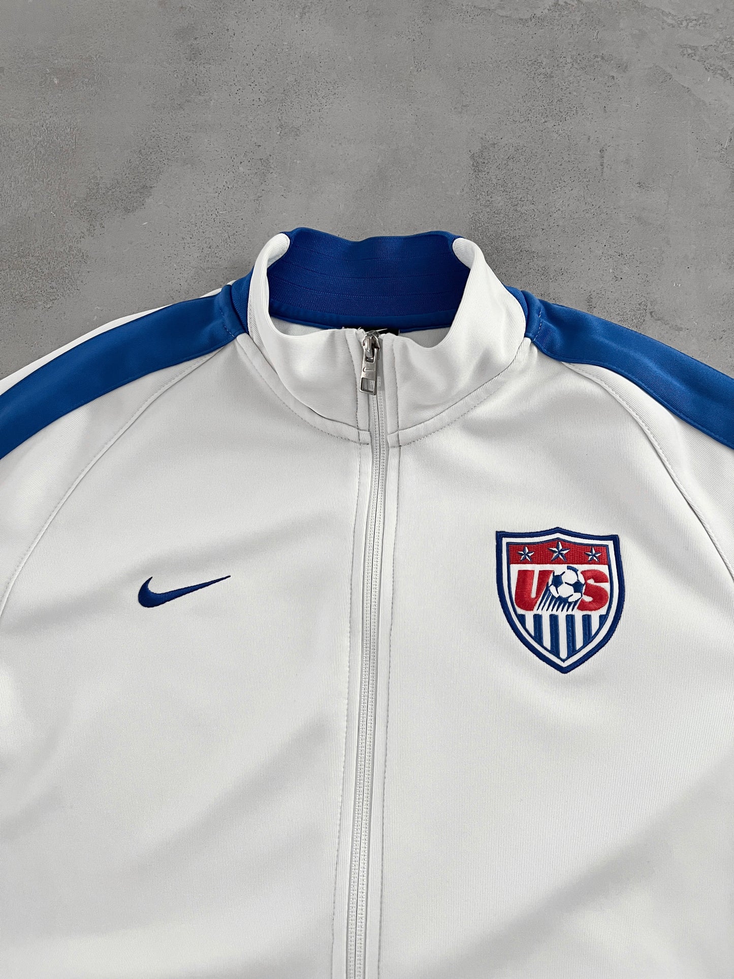 WHITE USA NIKE TRACK JACKET - 2000S - L