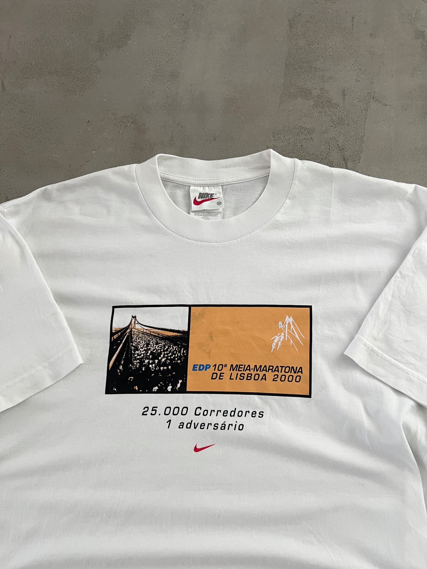 WHITE NIKE LISBOA MARATHON TEE - 2000 - XL