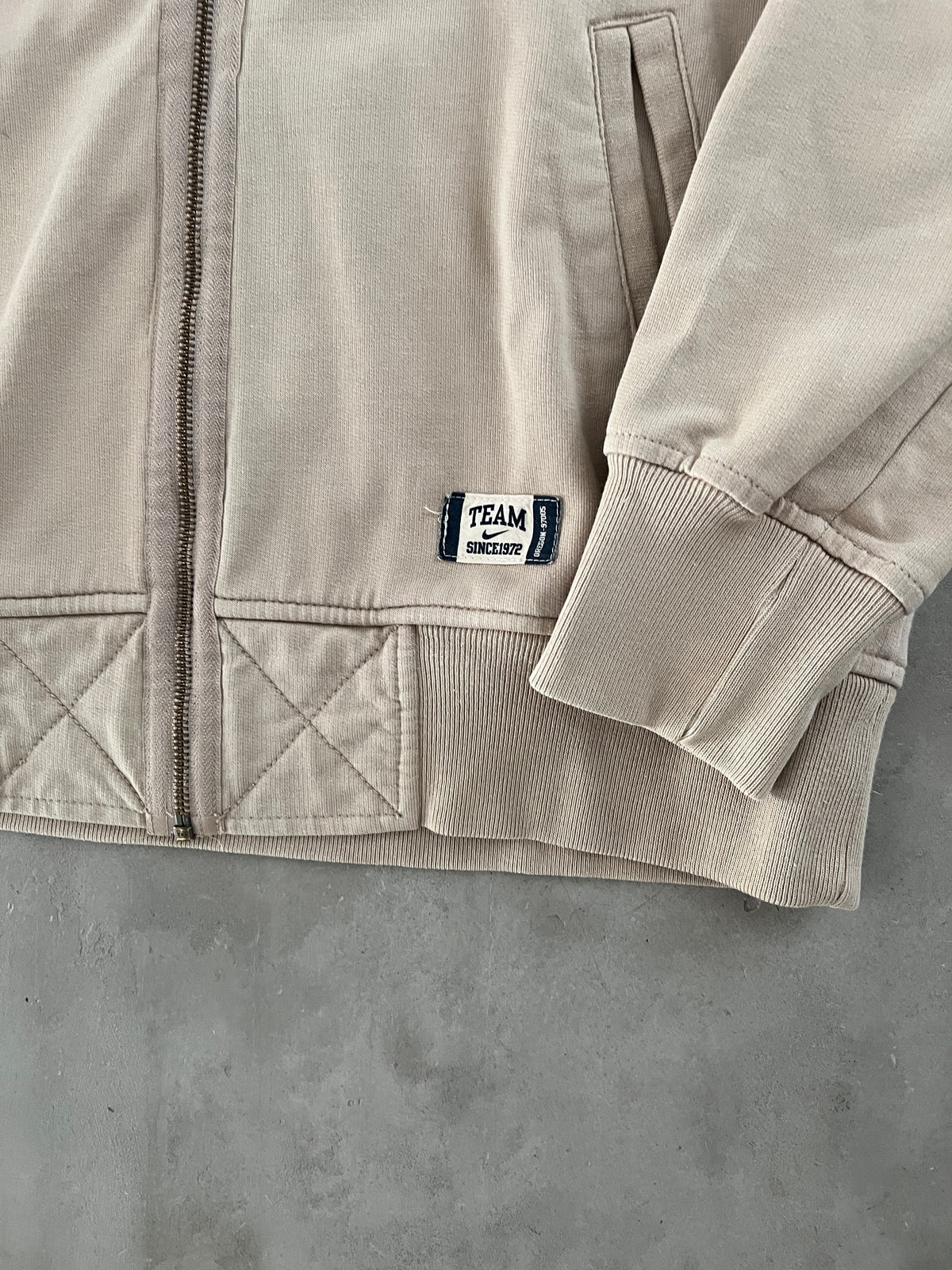 BEIGE NIKE TRACK JACKET - 2000S - M