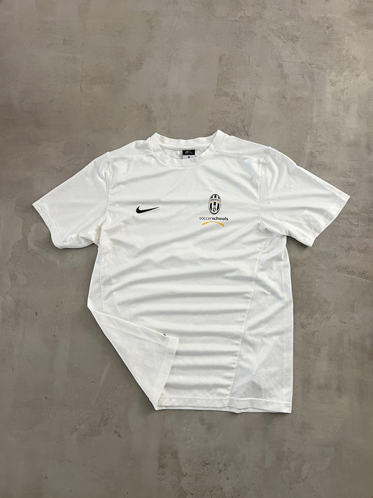 WHITE JUVENTUS NIKE JERSEY - 2000S - M/L