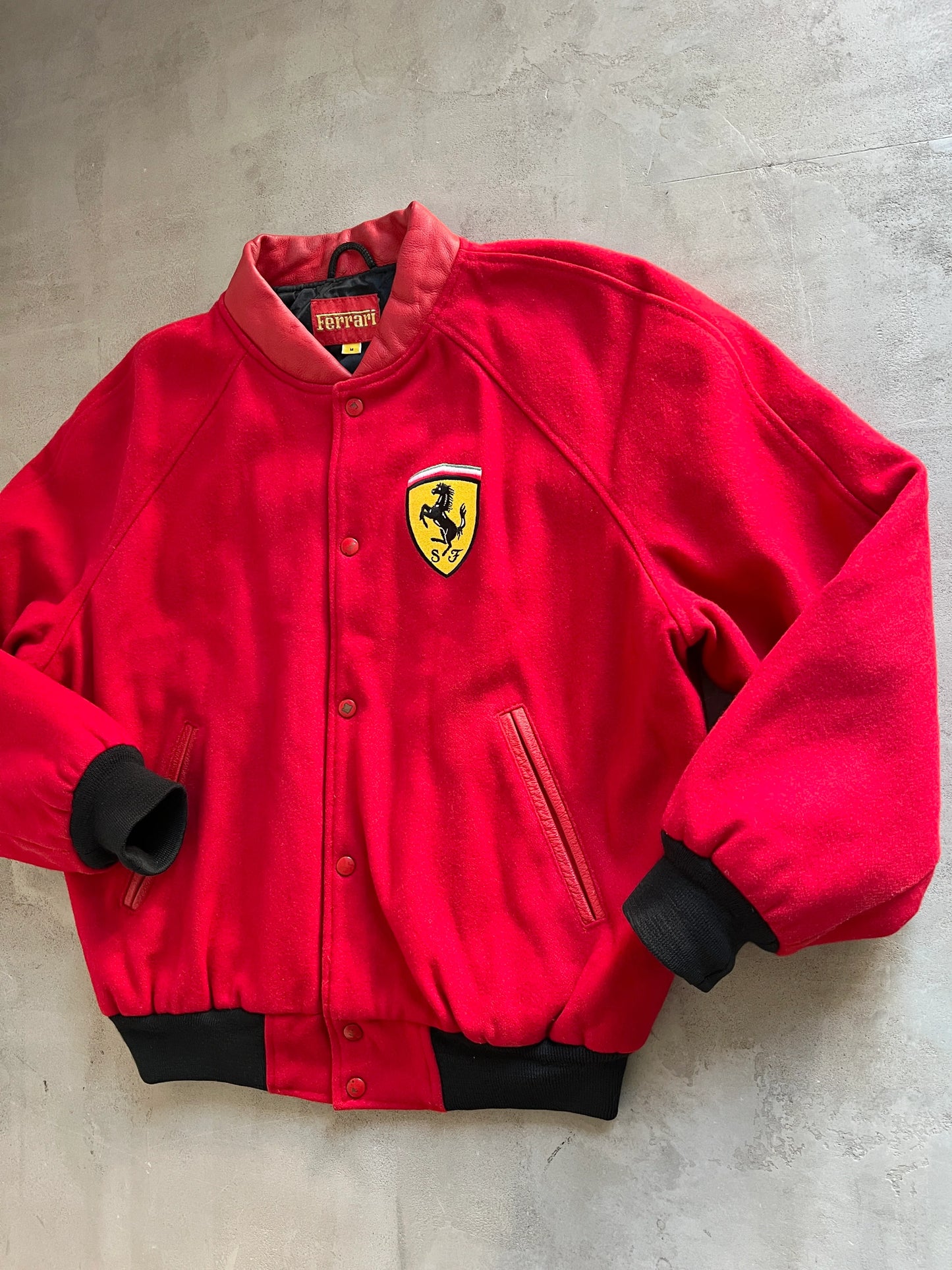 RED FERRARI JACKET - 1996 - M/L