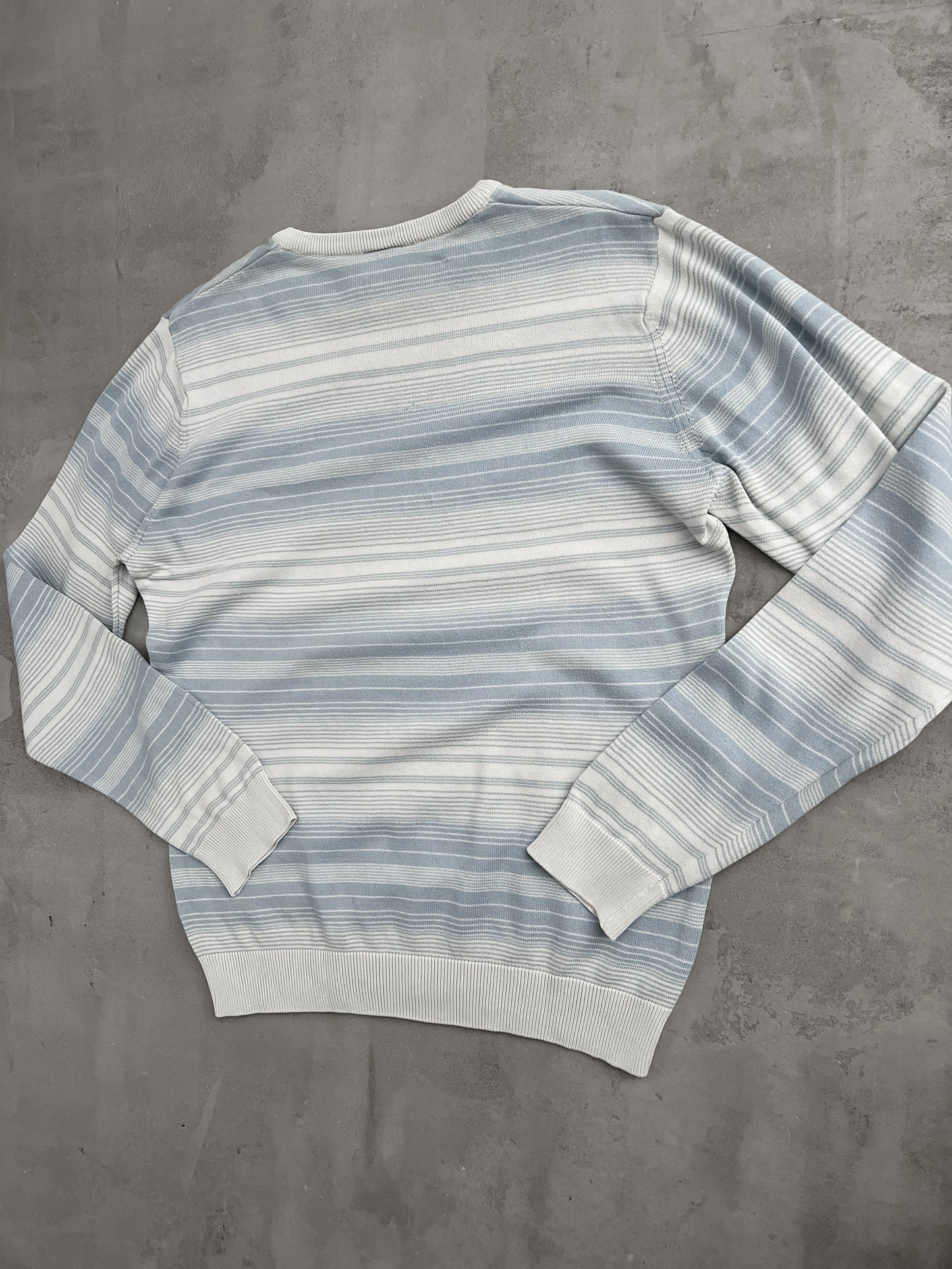 BABY BLUE/WHITE LACOSTE KNIT - 2000S - M/L