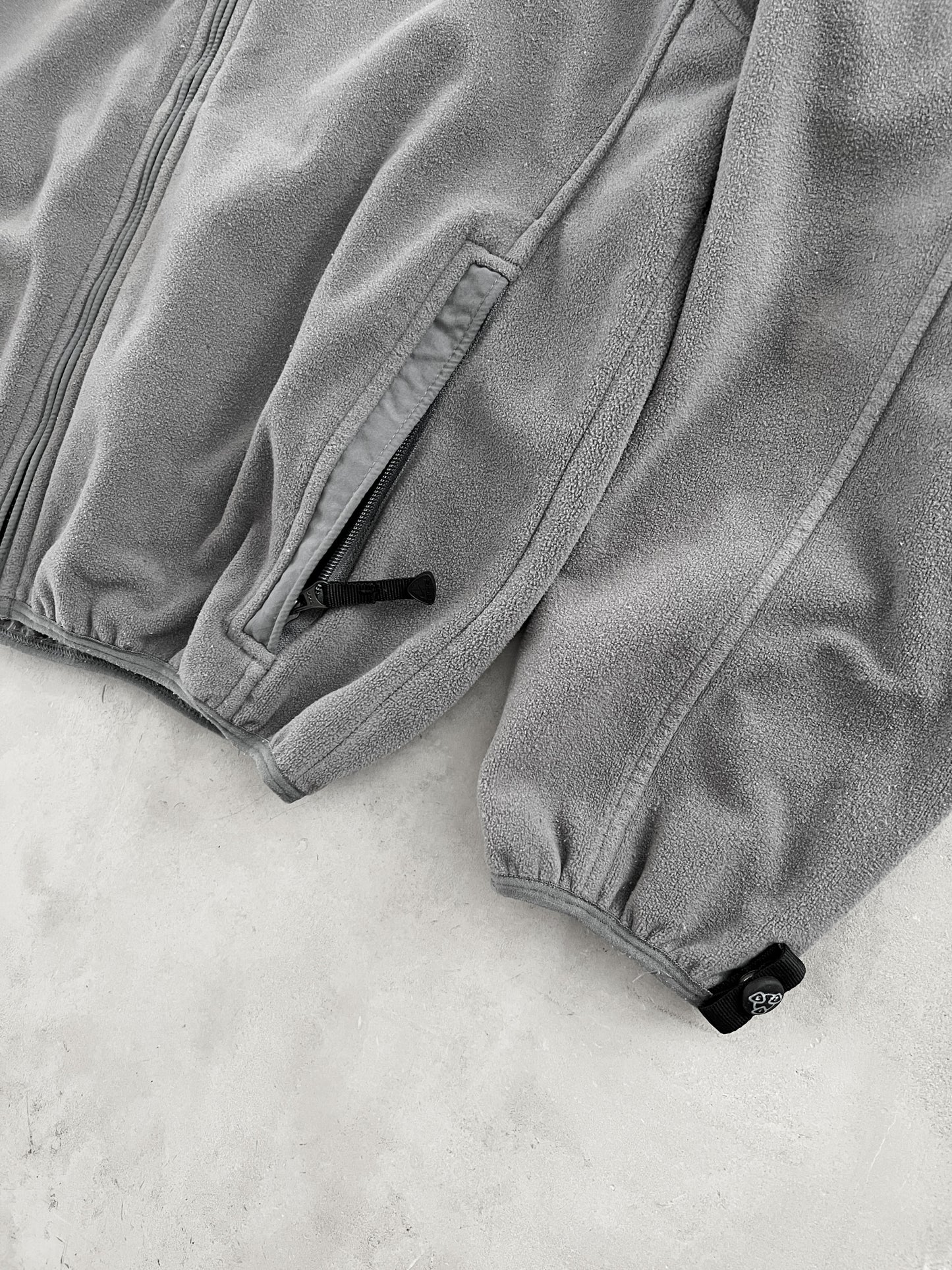 GREY NIKE ACG FLEECE - 2000S - S