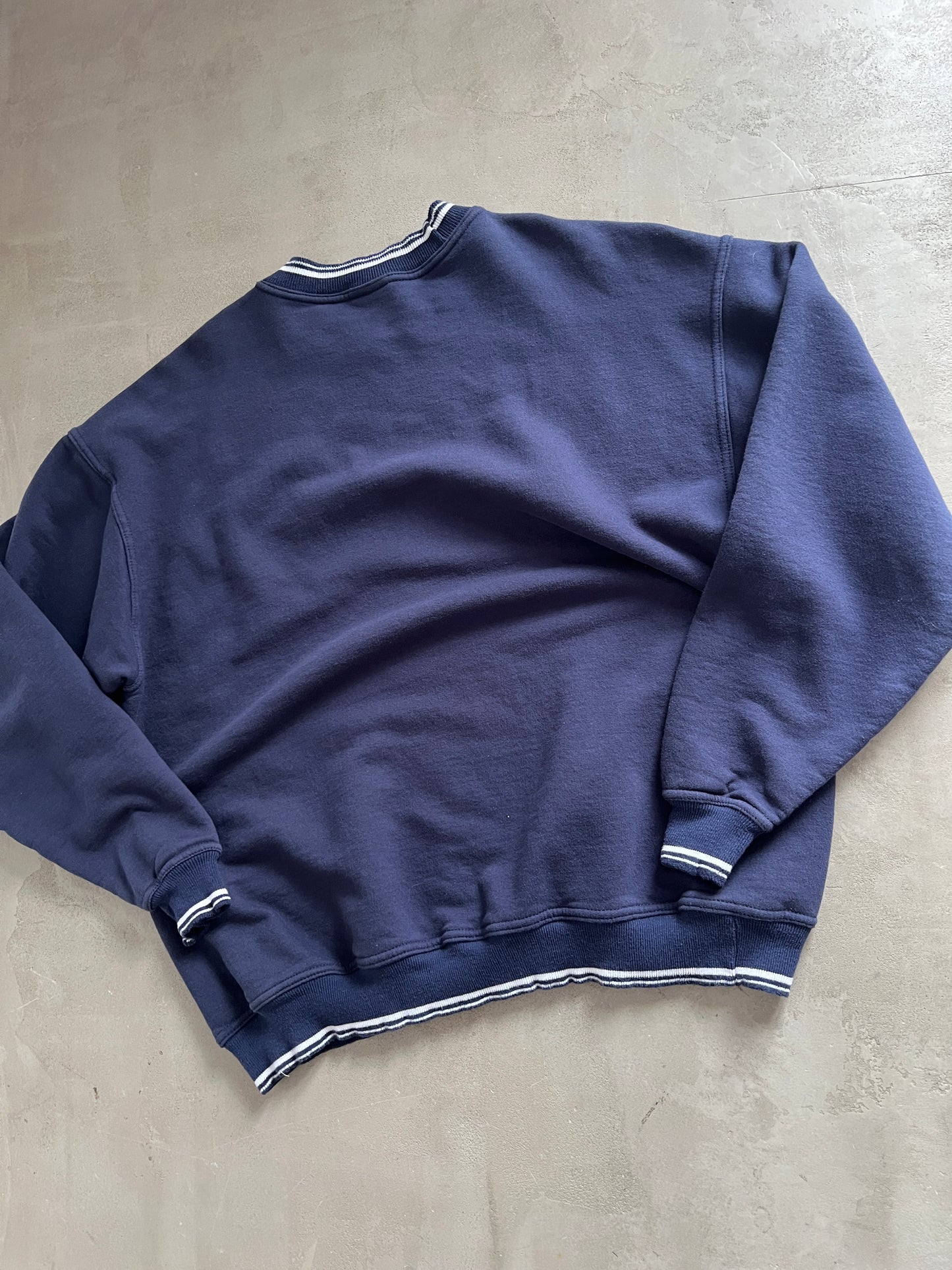 NAVY ROLLS ROYCE SWEATER - 1990S - L/XL