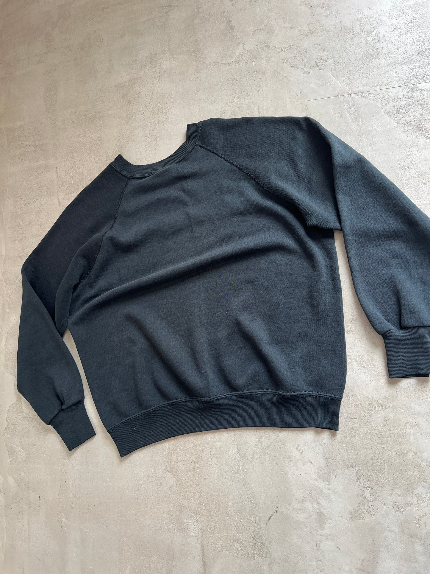 BLACK BMW SWEATER - 1990S - S