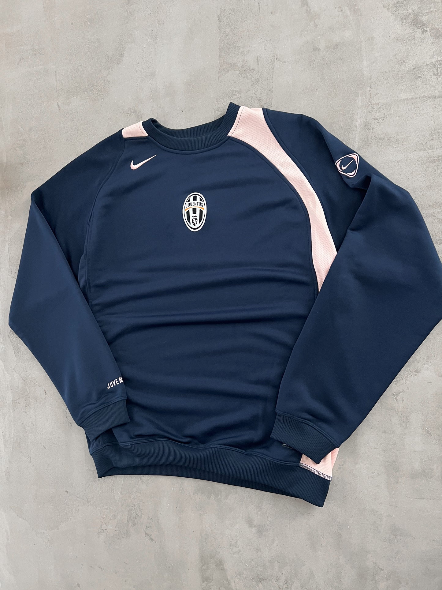 NAVY/PINK JUVENTUS NIKE SWEATER - 2000S - L/XL