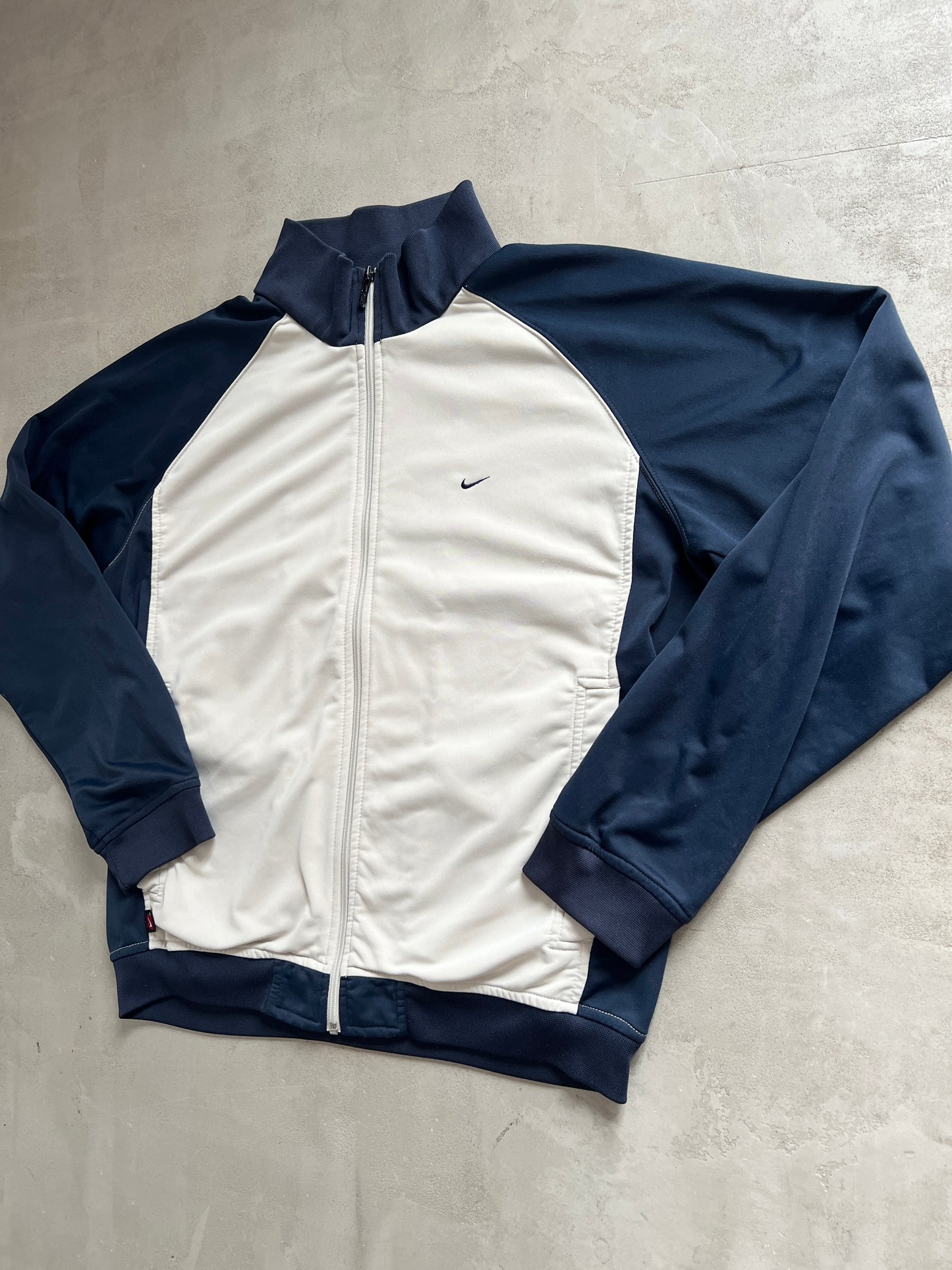 CREME/NAVY NIKE TRACK JACKET - 2000S - L