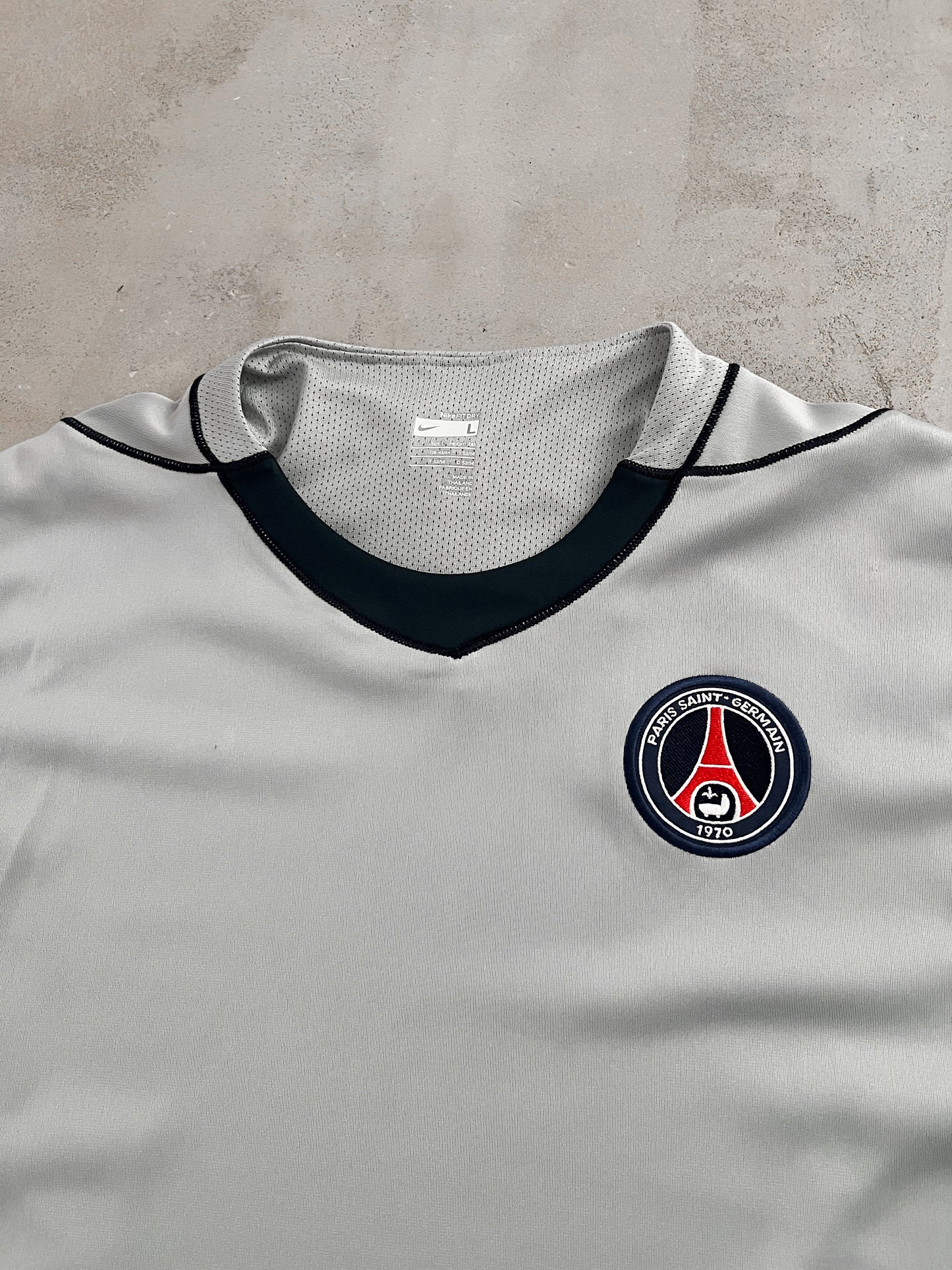 GREY PSG NIKE JERSEY - 2000S - L/XL