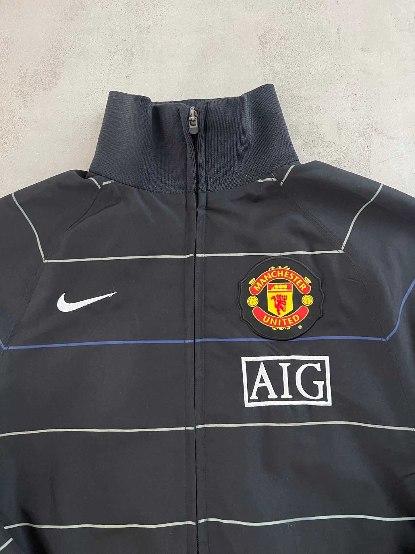 BLACK MANCHESTER UNITED NIKE TRACKSUIT - 2000S - S