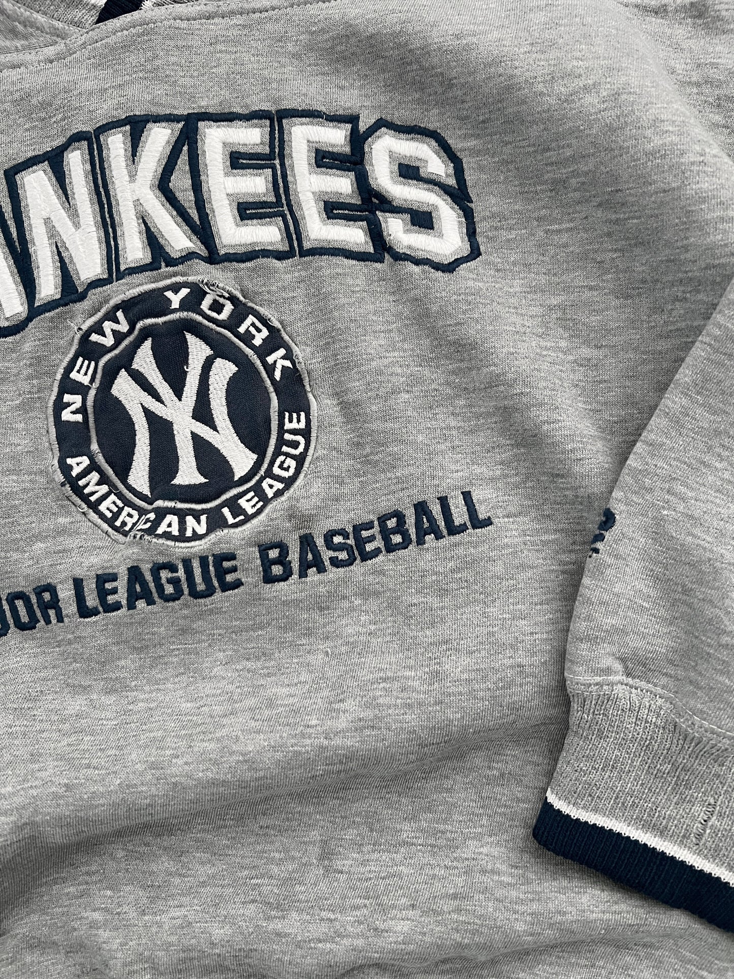 GREY YANKEES SWEATER - 1990S - S