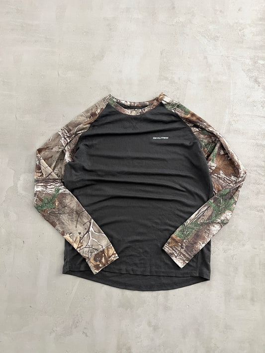 CAMO/BLACK REALTREE LONGSLEEVE - 2000S - L/M
