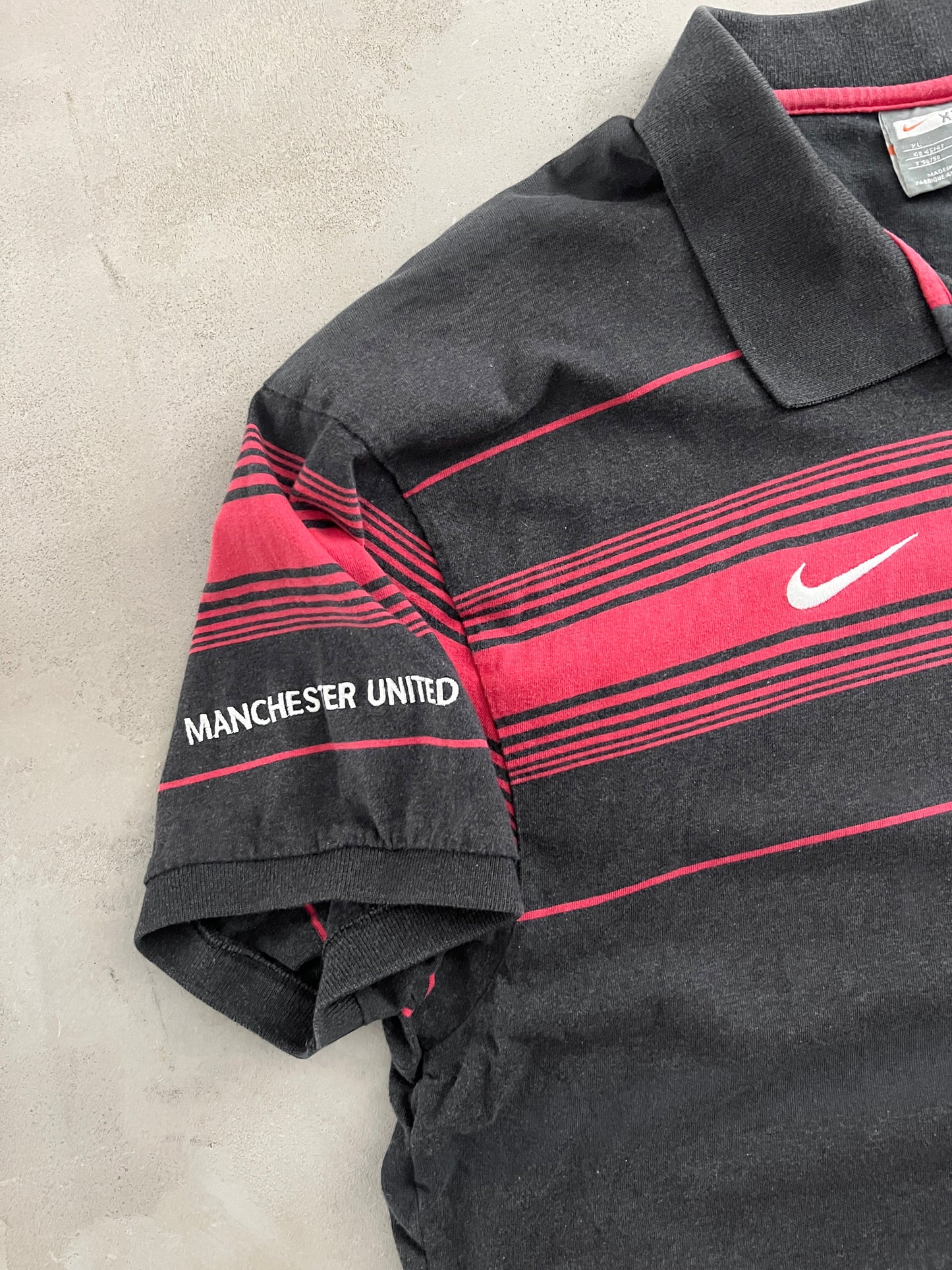 BLACK MANCHESTER UNITED NIKE POLO - 2000S - L