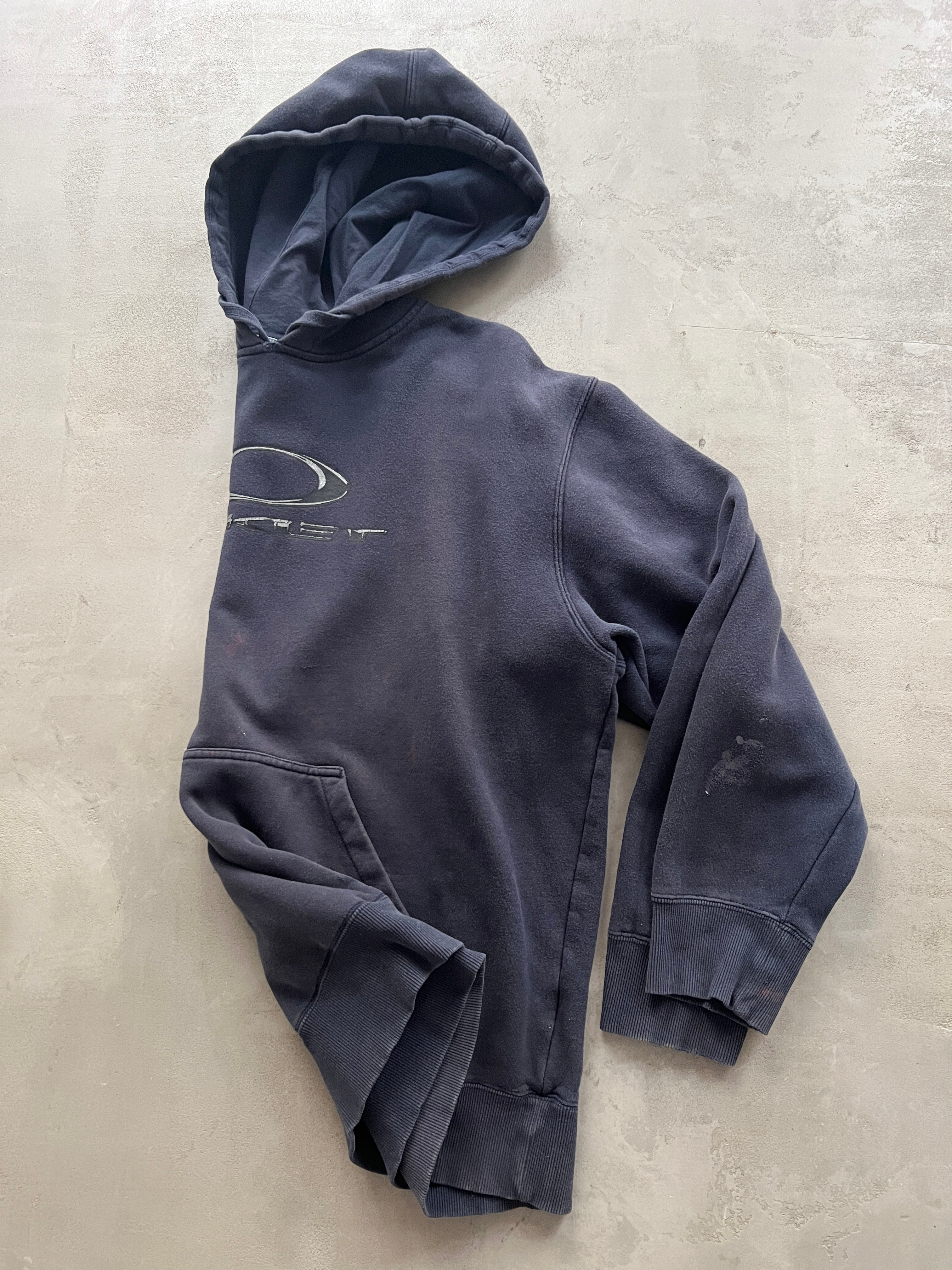 FADED BLACK/NAVY OAKLEY HOODIE - 2000S - L/XL – secksales