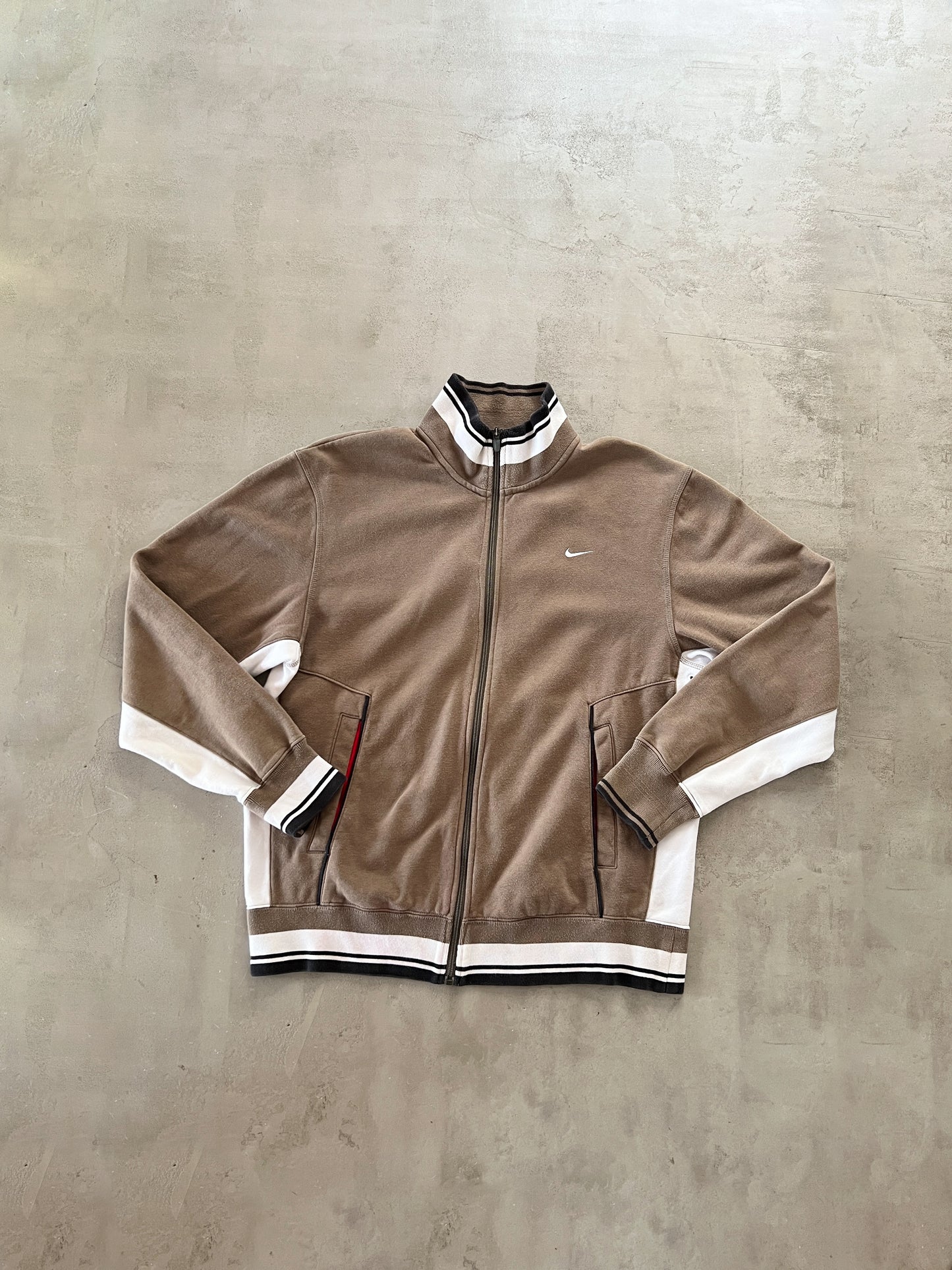 BROWN NIKE TRACK JACKET - 2000S - L