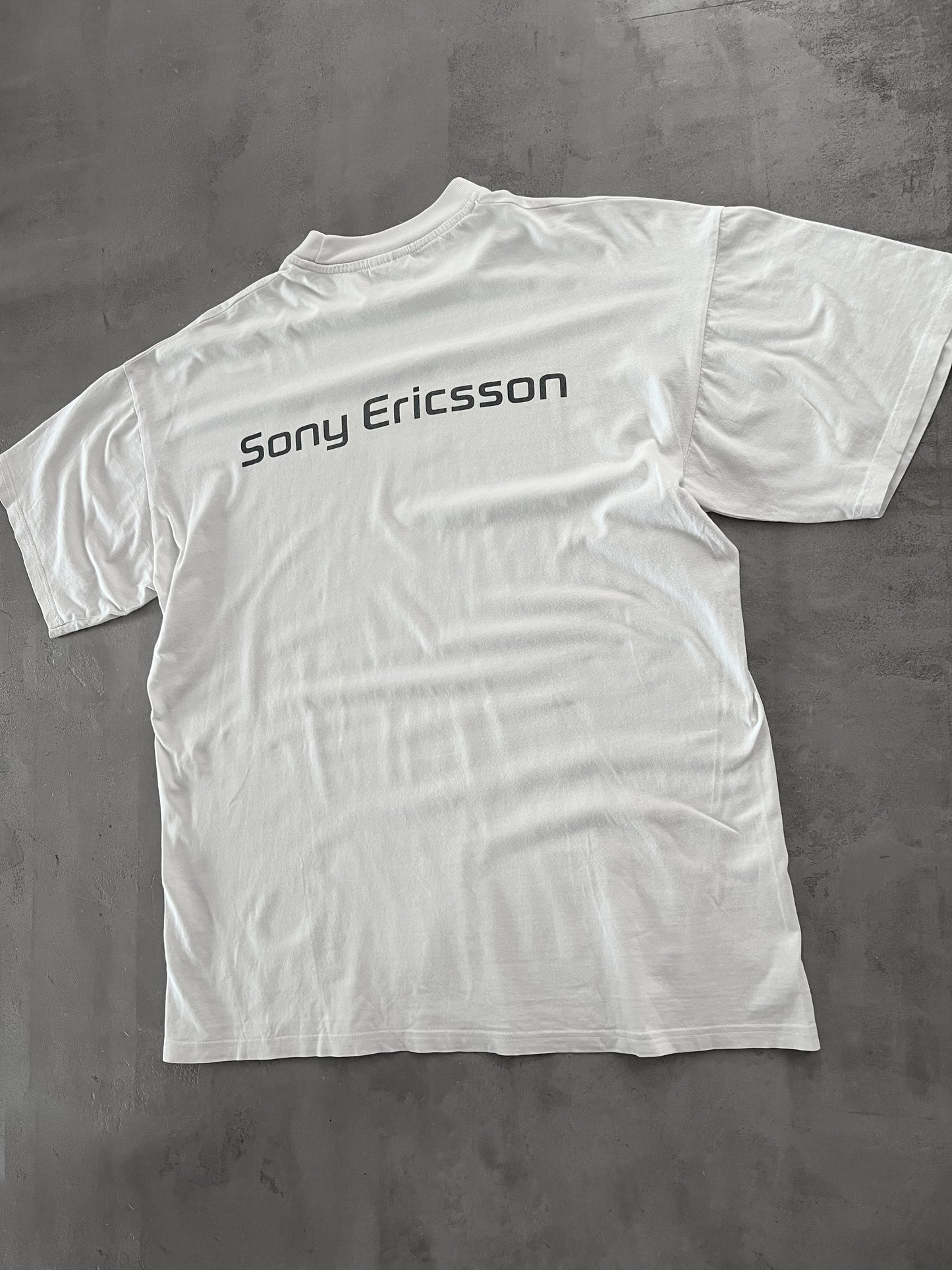WHITE SONY ERICSSON PROMO TEE - 1990S - XL