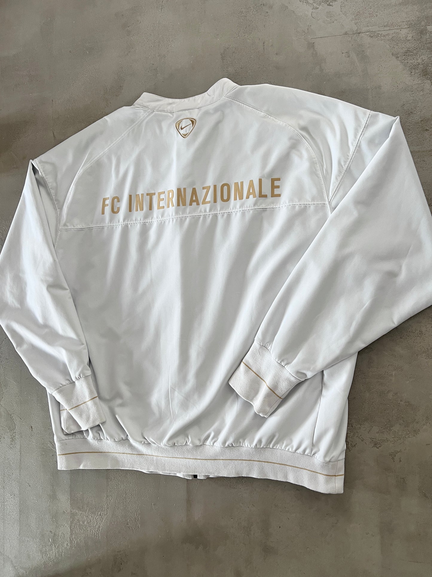 WHITE INTER MILAN NIKE JACKET - 2000S - XL