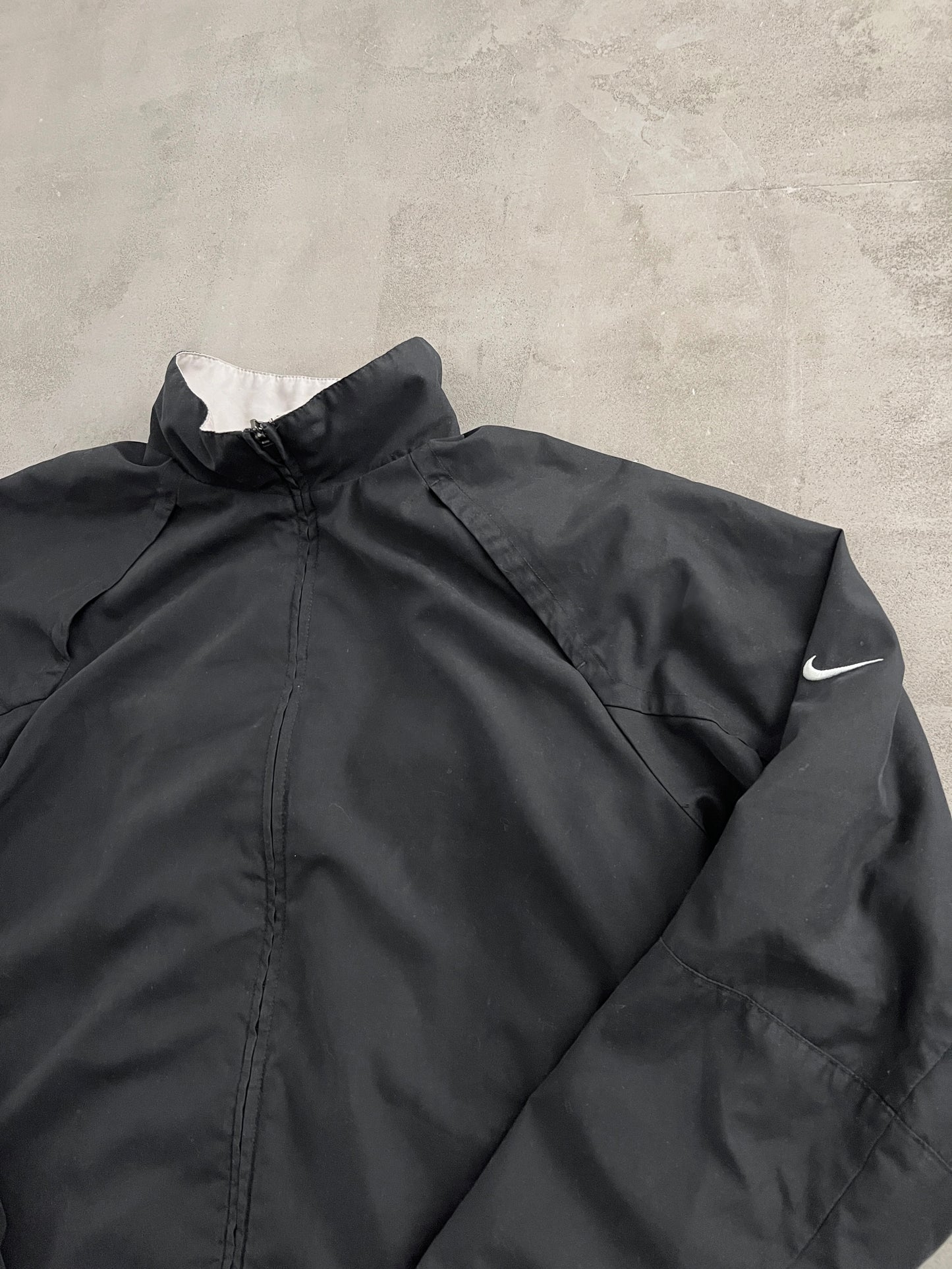 BLACK/CREME NIKE GOLF JACKET - 2000S - L/M