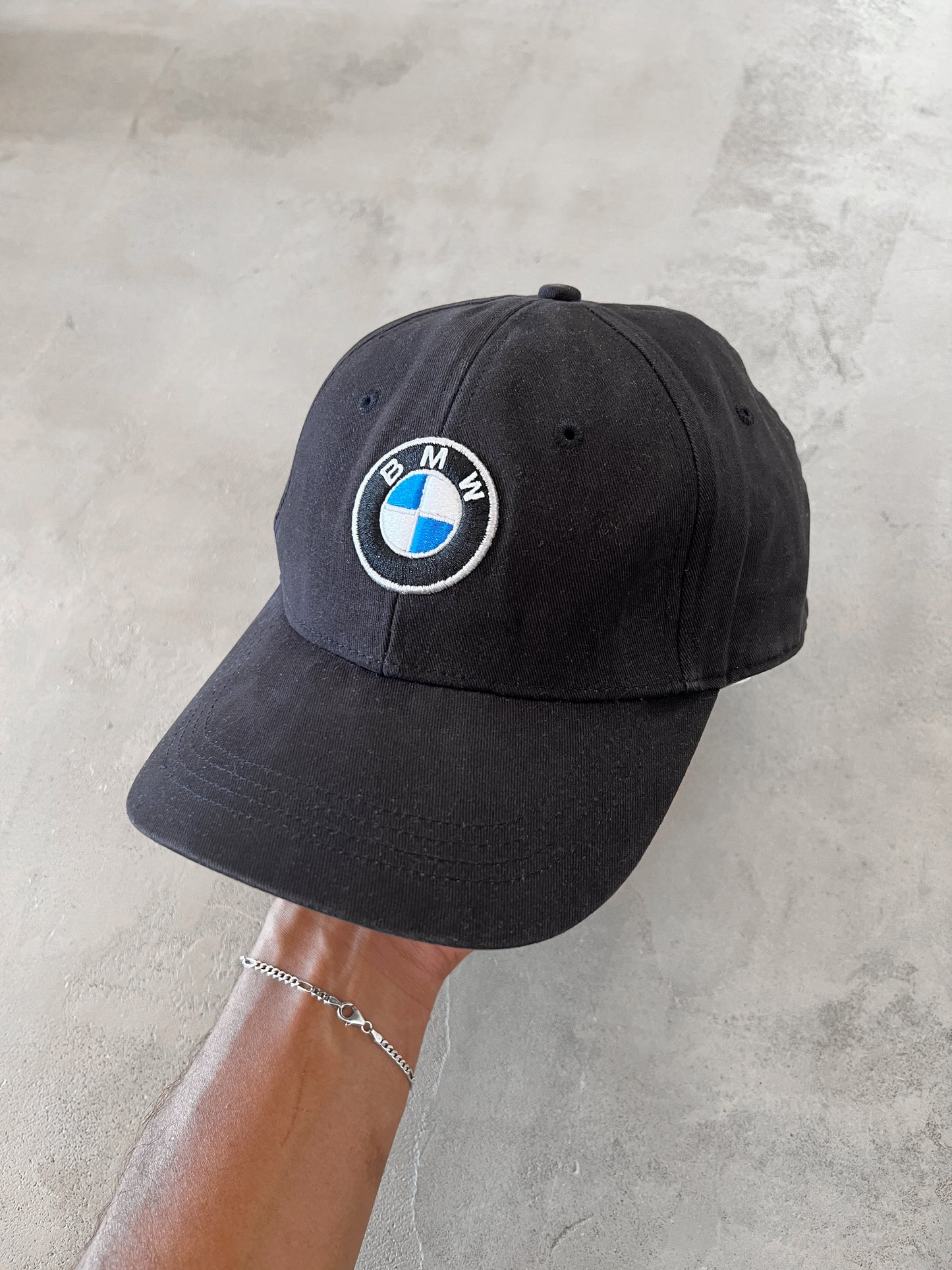 BLACK BMW CAP - 2000S