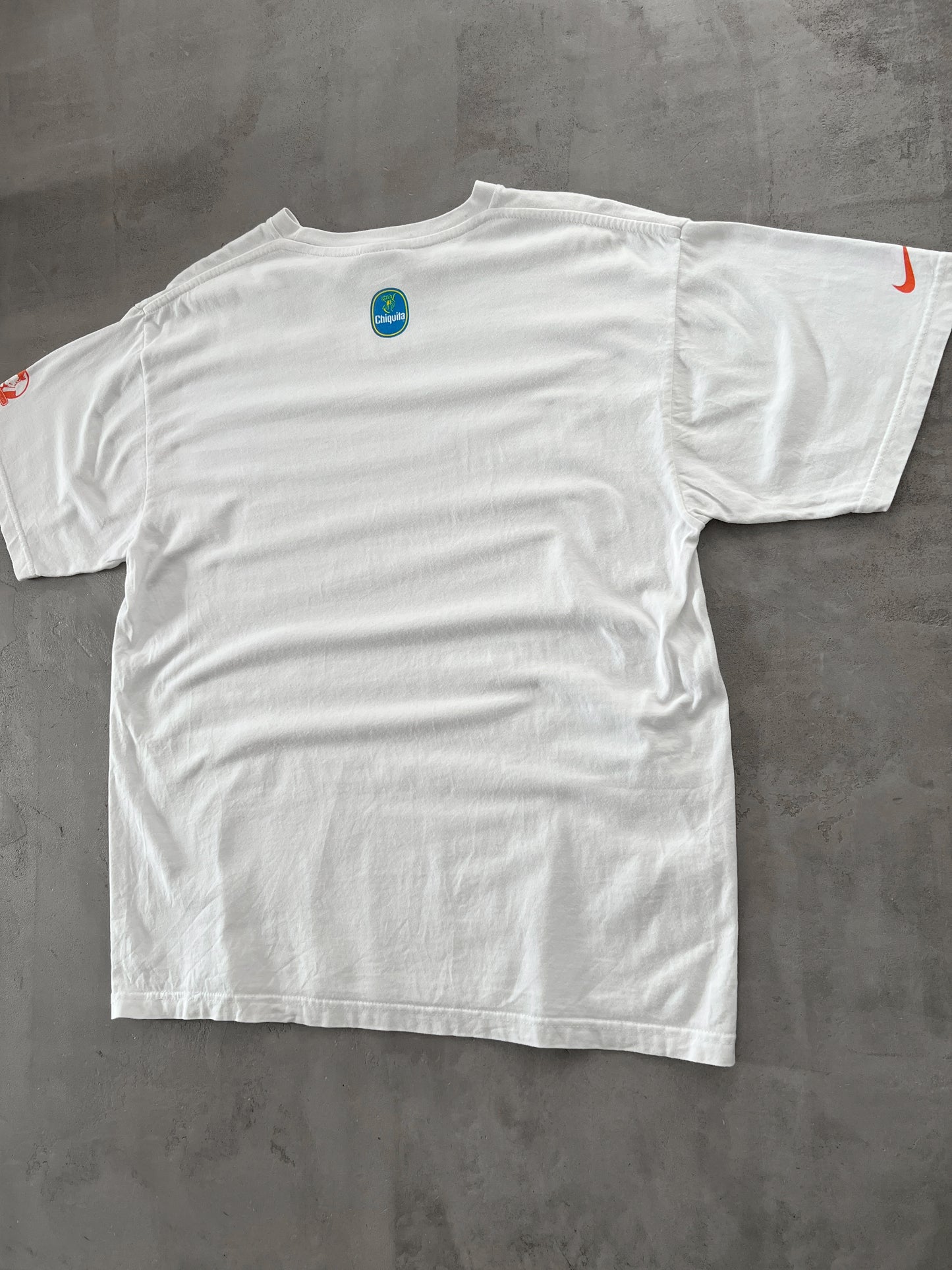 WHITE NIKE MARATHON TEE - 2002 - XL/L