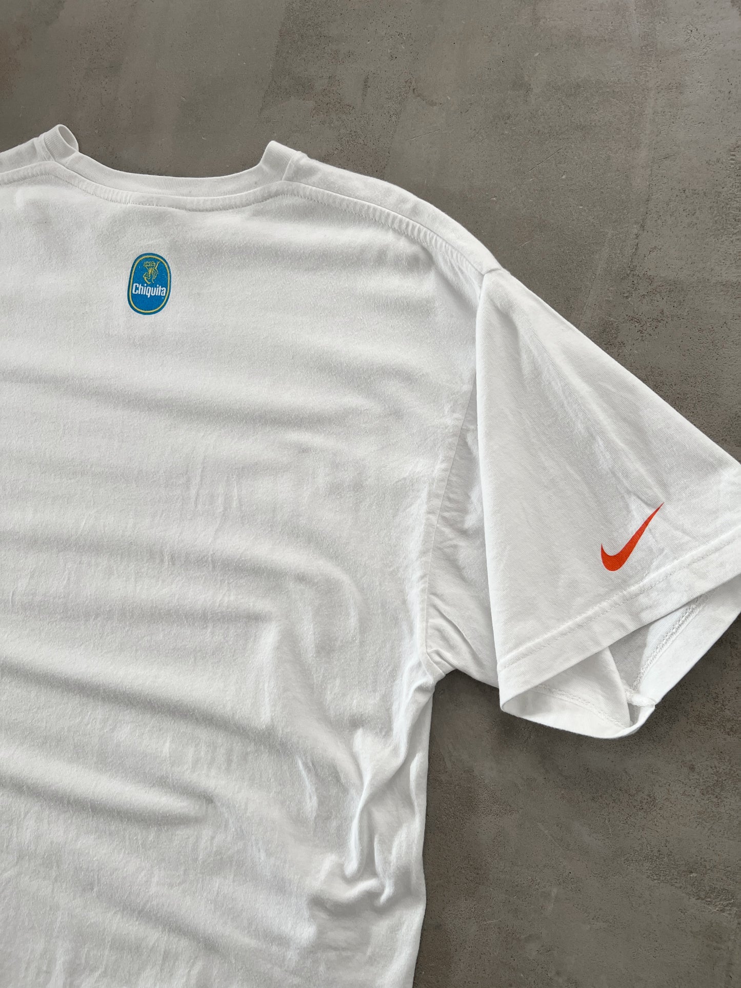 WHITE NIKE MARATHON TEE - 2002 - XL/L