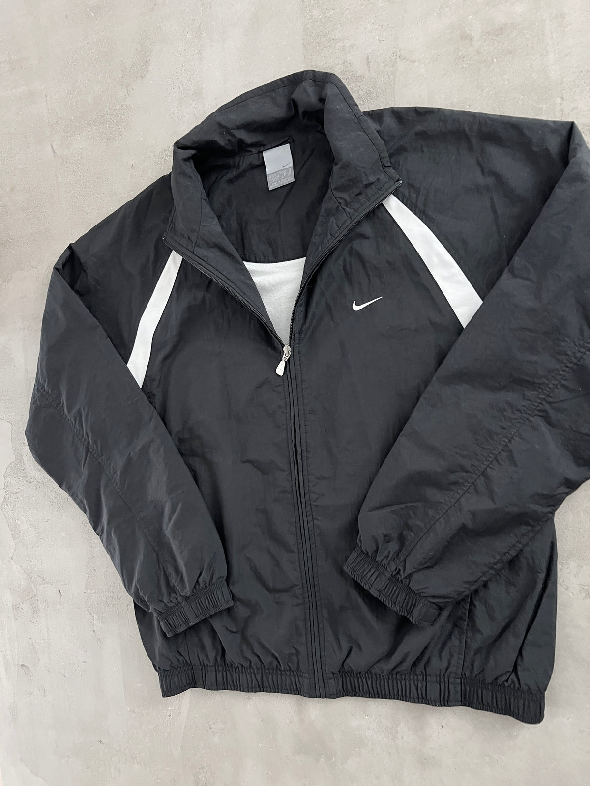 BLACK NIKE TRACK JACKET - 2000S - M