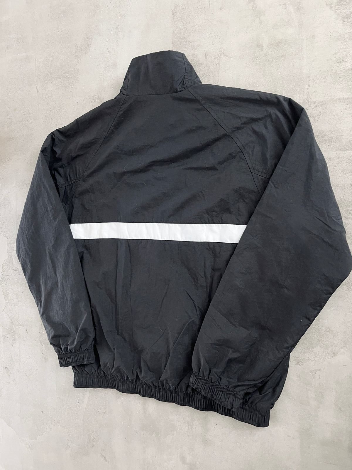 BLACK NIKE TRACK JACKET - 2000S - M