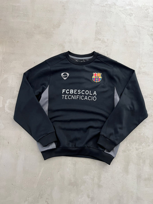 BLACK FC BARCELONA NIKE SWEATER - 2000S - XS