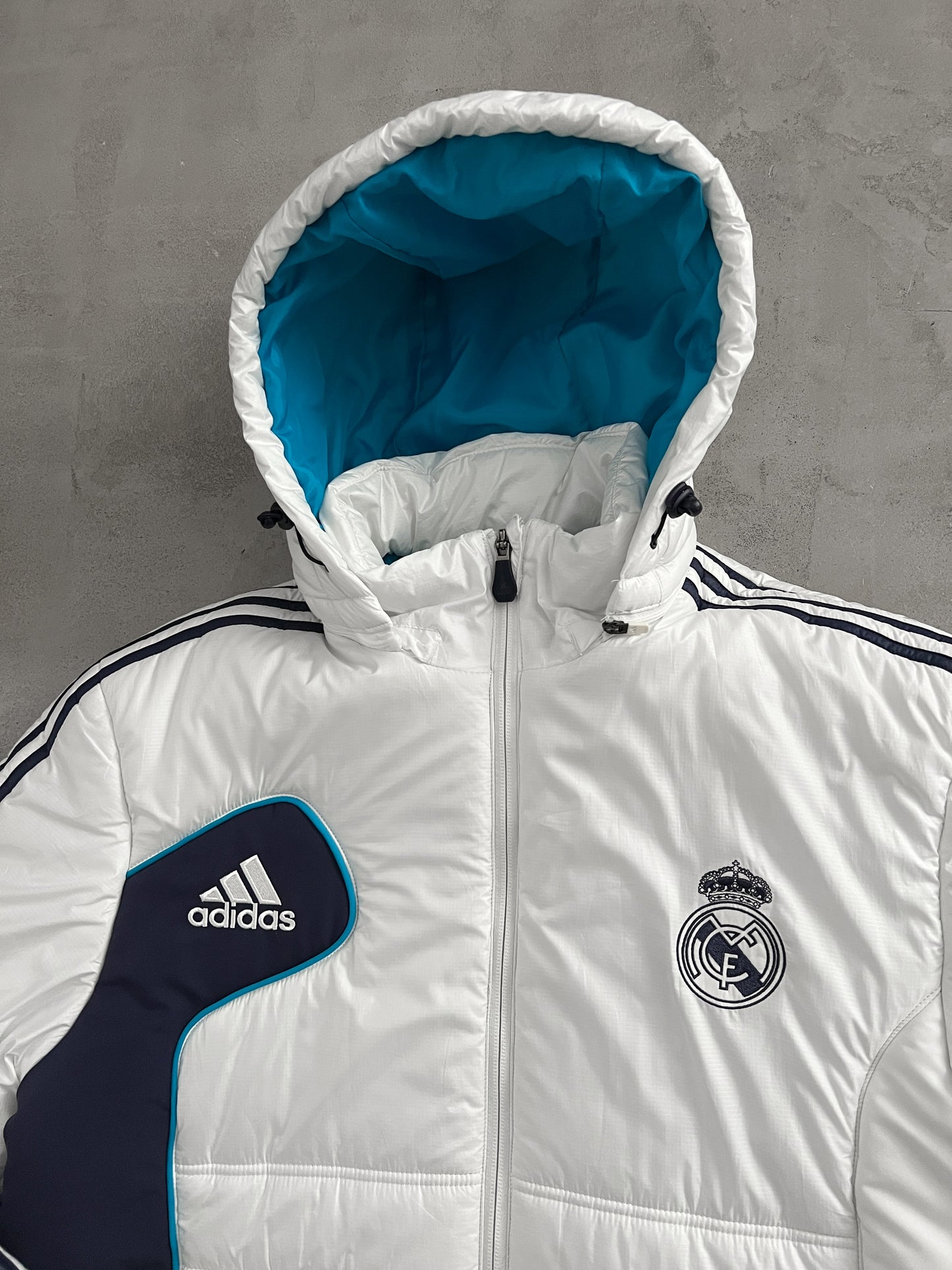 WHITE/NAVY REAL MADRID PUFFER - 2000S - L/M