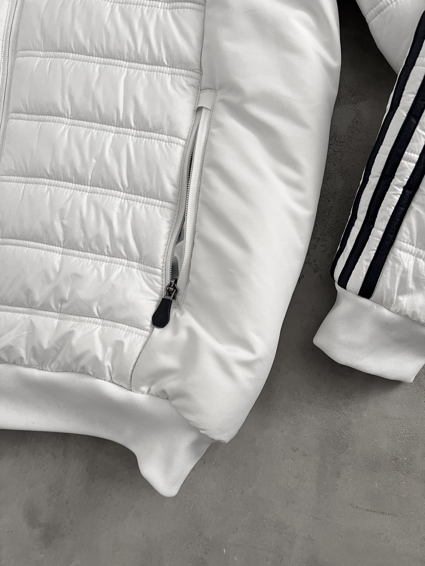 WHITE/NAVY REAL MADRID PUFFER - 2000S - L/M