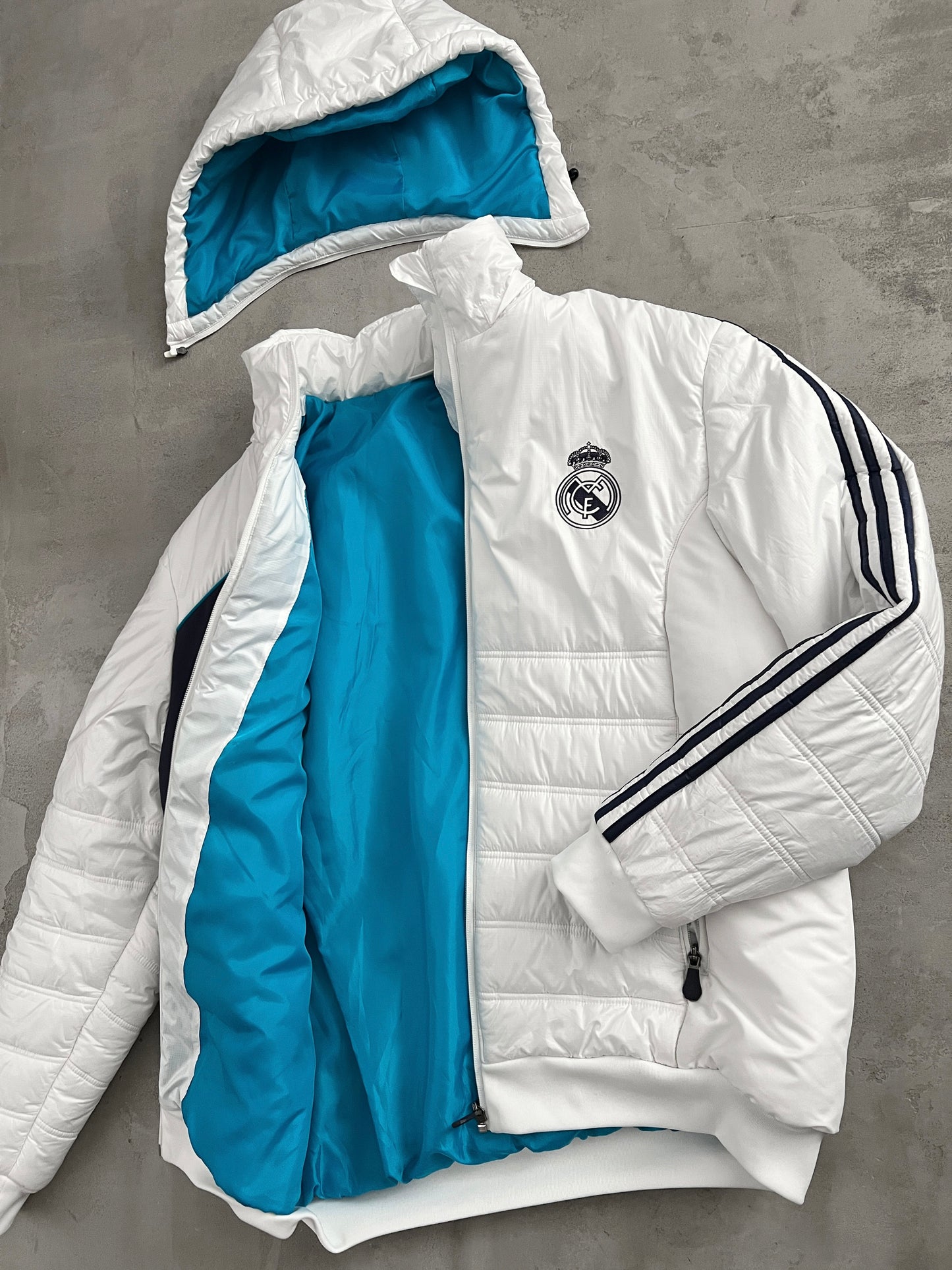 WHITE/NAVY REAL MADRID PUFFER - 2000S - L/M