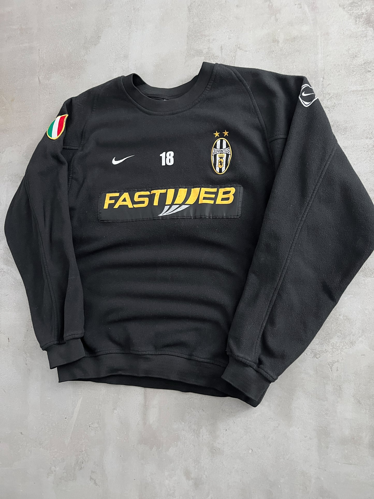 BLACK JUVENTUS NIKE FLEECE SWEATER - 2000S - L/M