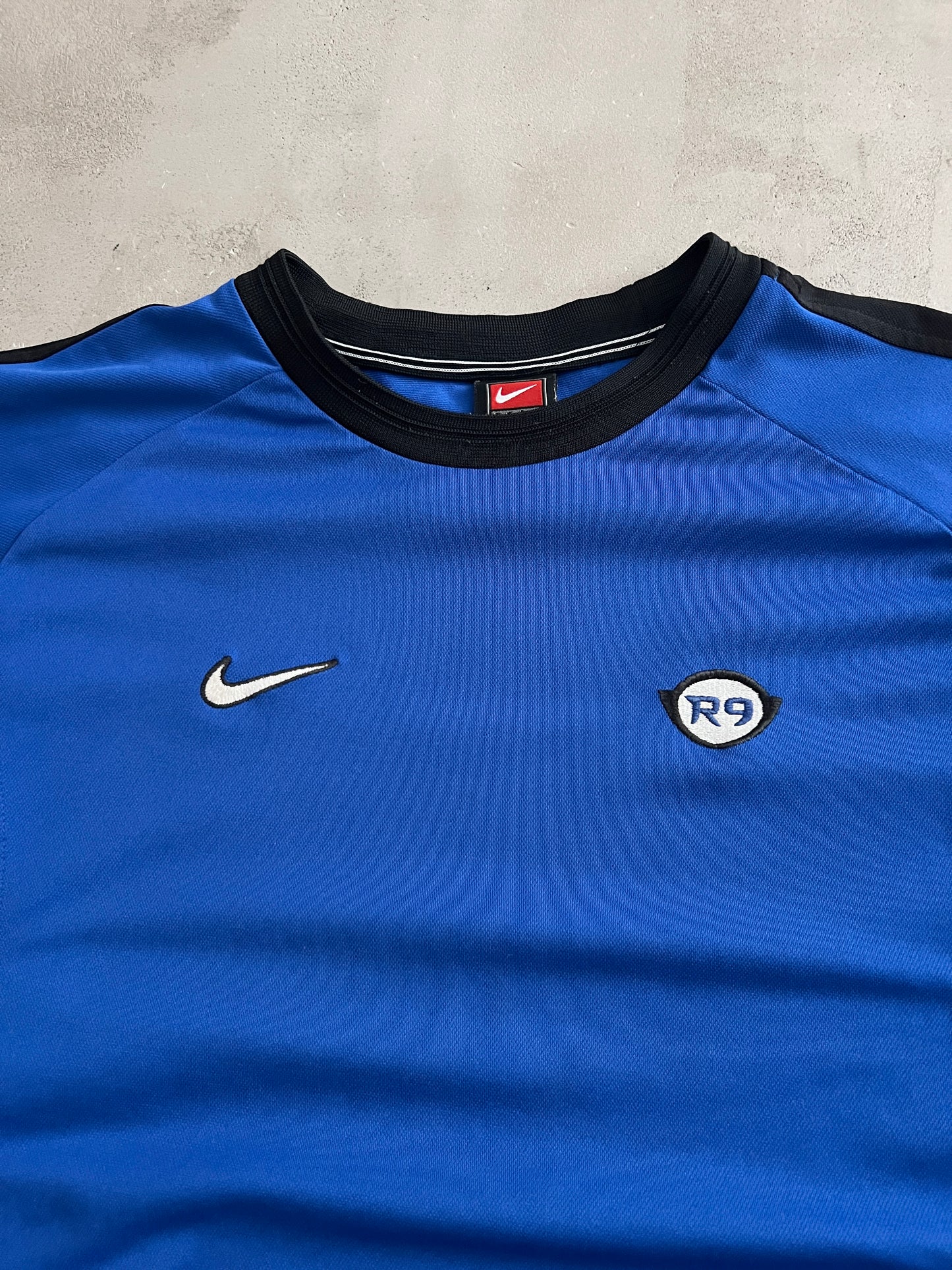 BLUE NIKE R9 RONALDO TEE - 2000S - M