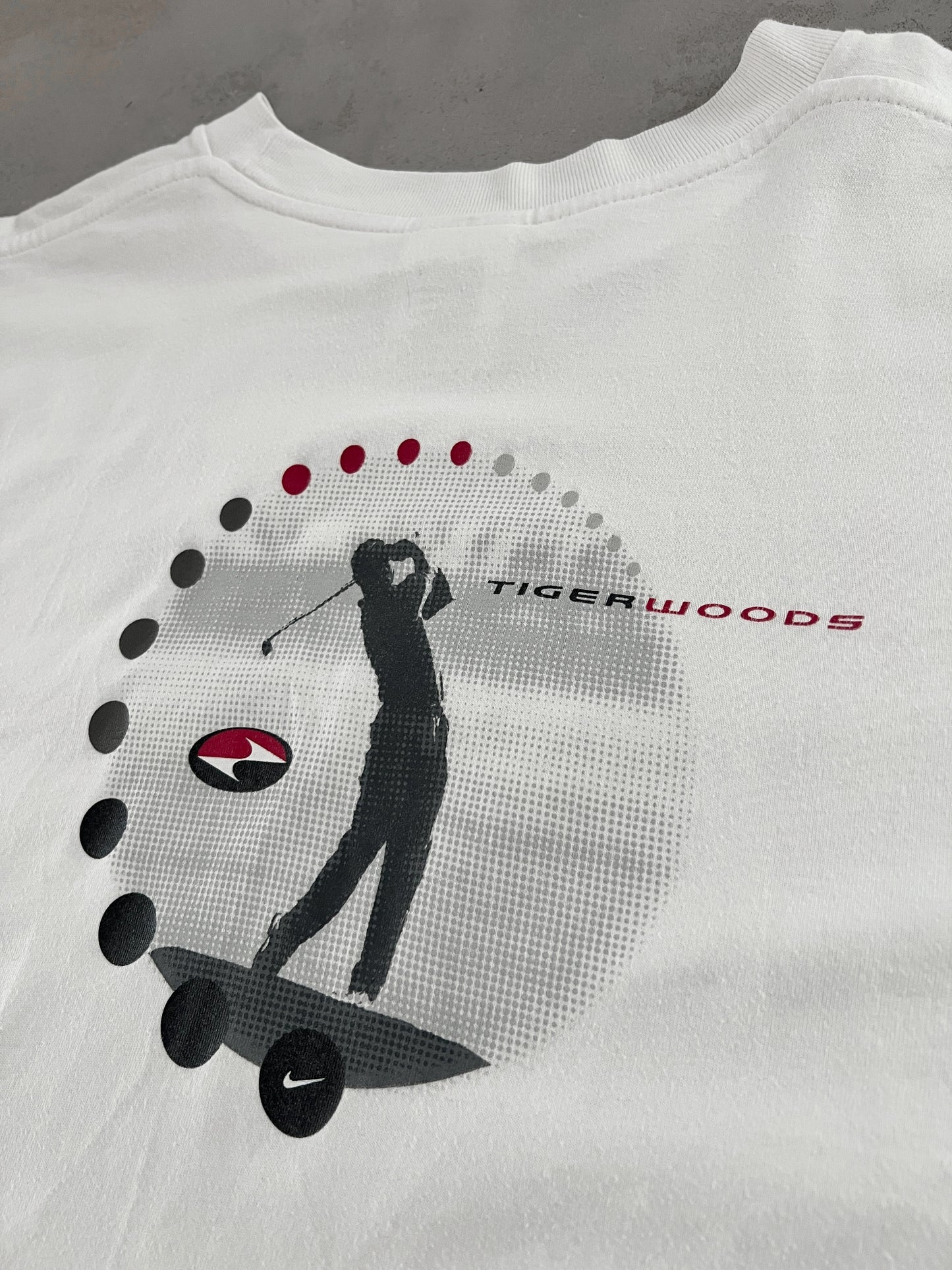 WHITE TIGER WOODS NIKE GOLF TEE - 1990S - XL